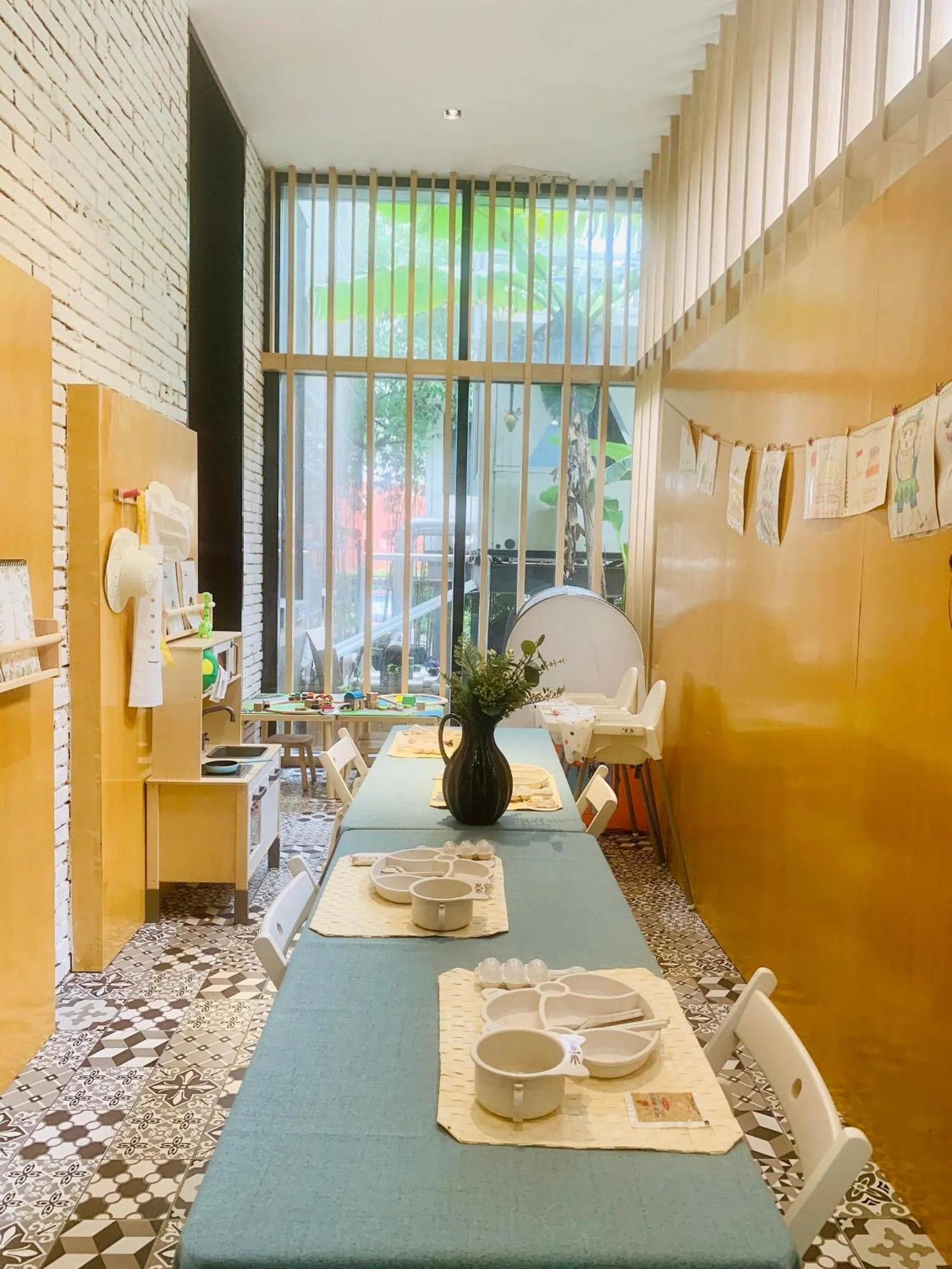 Seating area, Bed in Atour Hotel Xujiahui Meiying