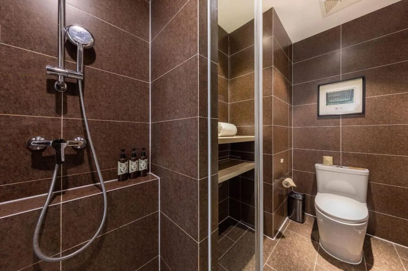 Shower in Atour Hotel Xujiahui Meiying