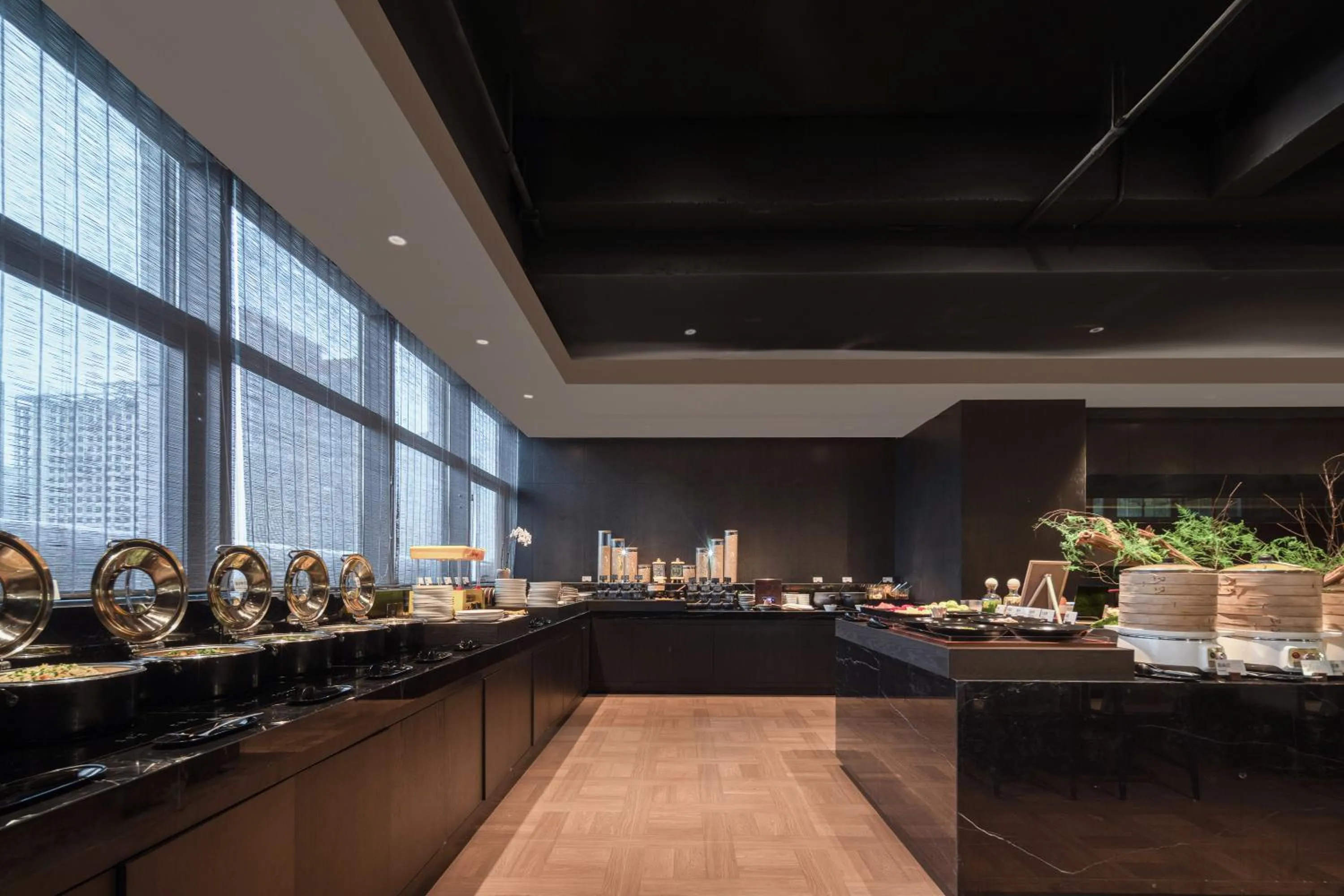 Restaurant/places to eat in Atour Hotel Hangzhou Binjiang Olympic Sports