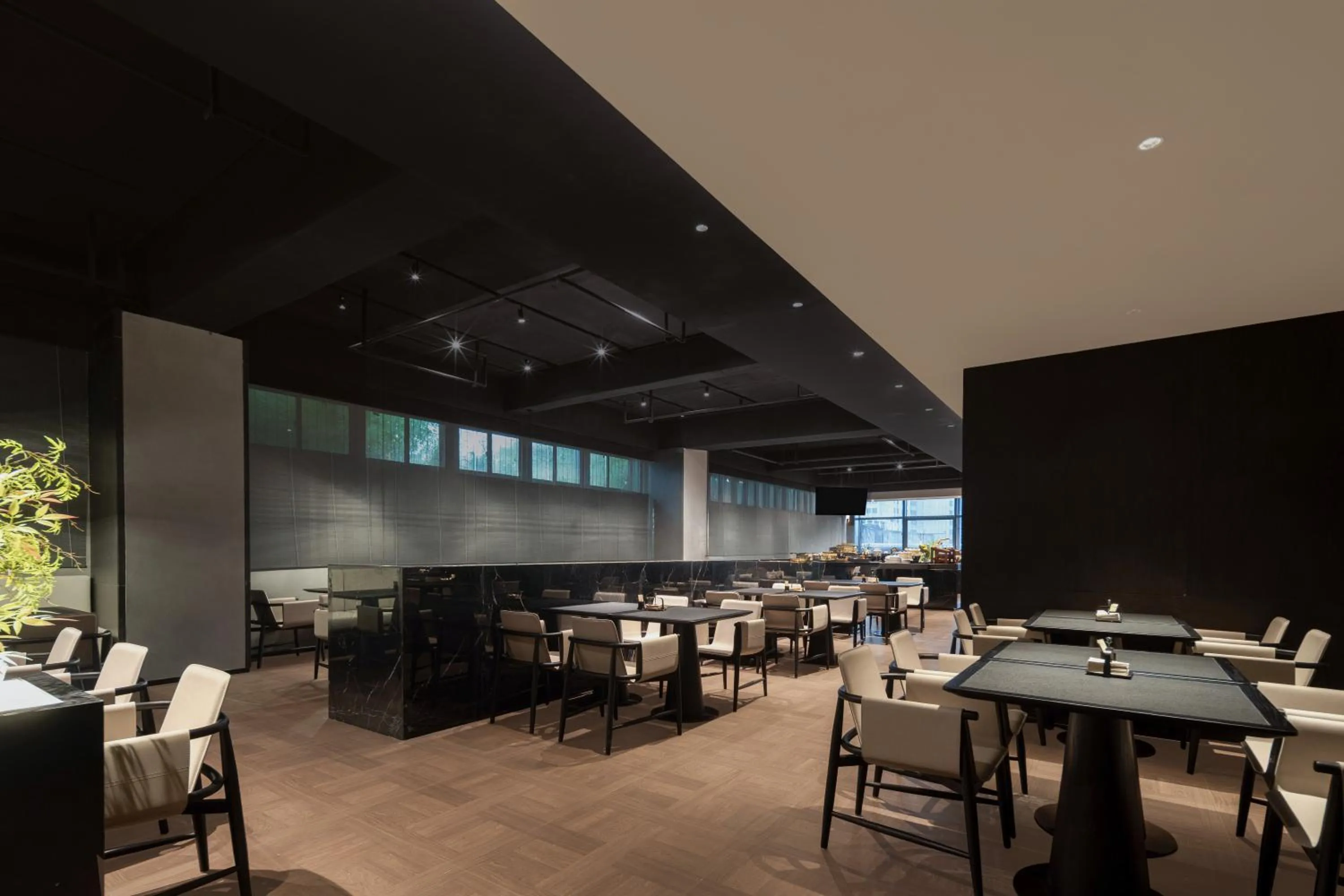 Restaurant/places to eat in Atour Hotel Hangzhou Binjiang Olympic Sports