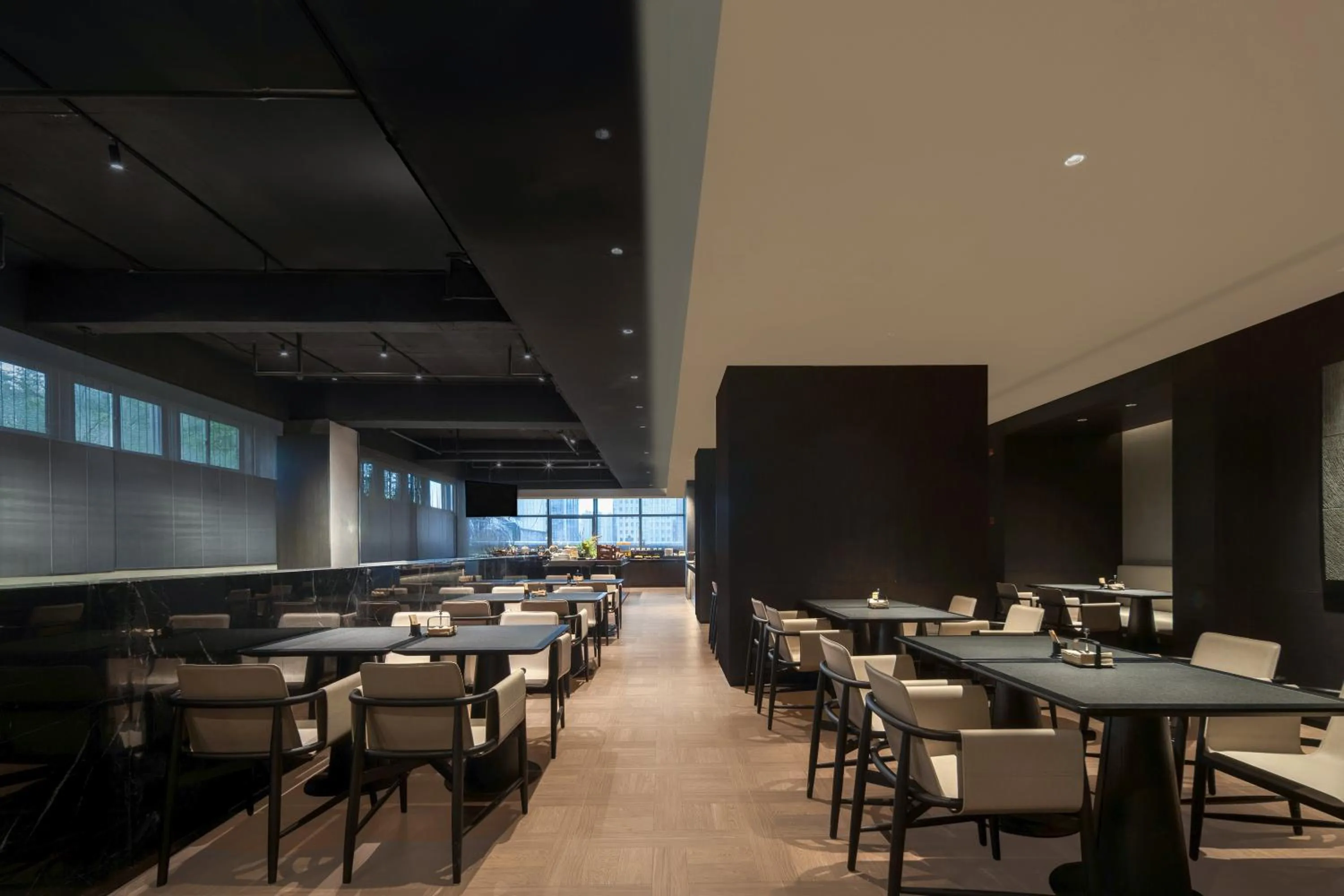 Restaurant/places to eat in Atour Hotel Hangzhou Binjiang Olympic Sports