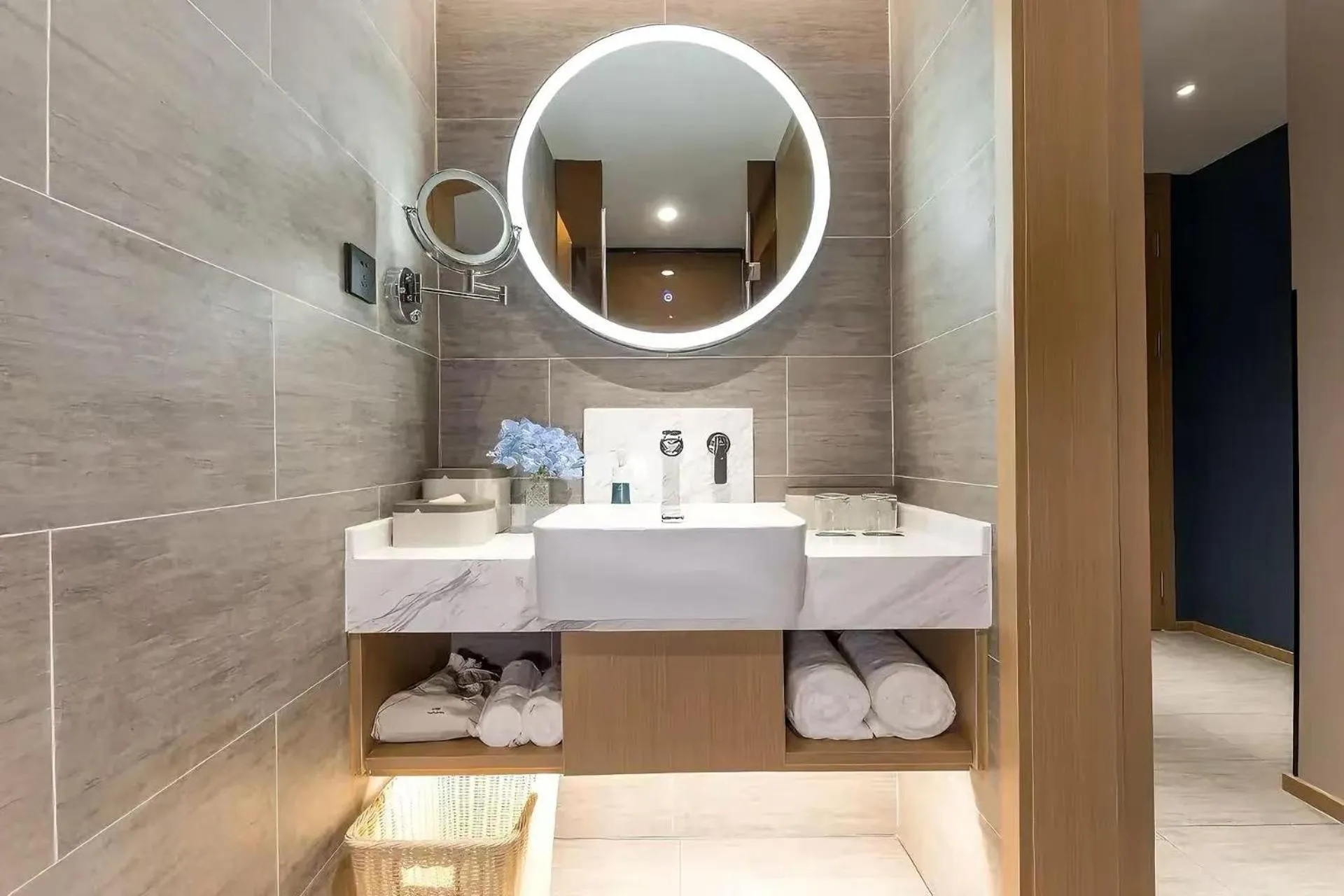 Bathroom in Atour Hotel Zhijiang Bridge