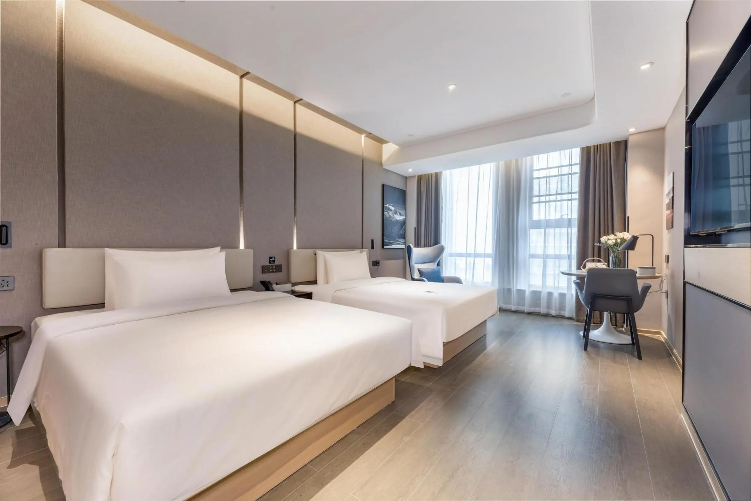 Bed in Atour Hotel Zhijiang Bridge