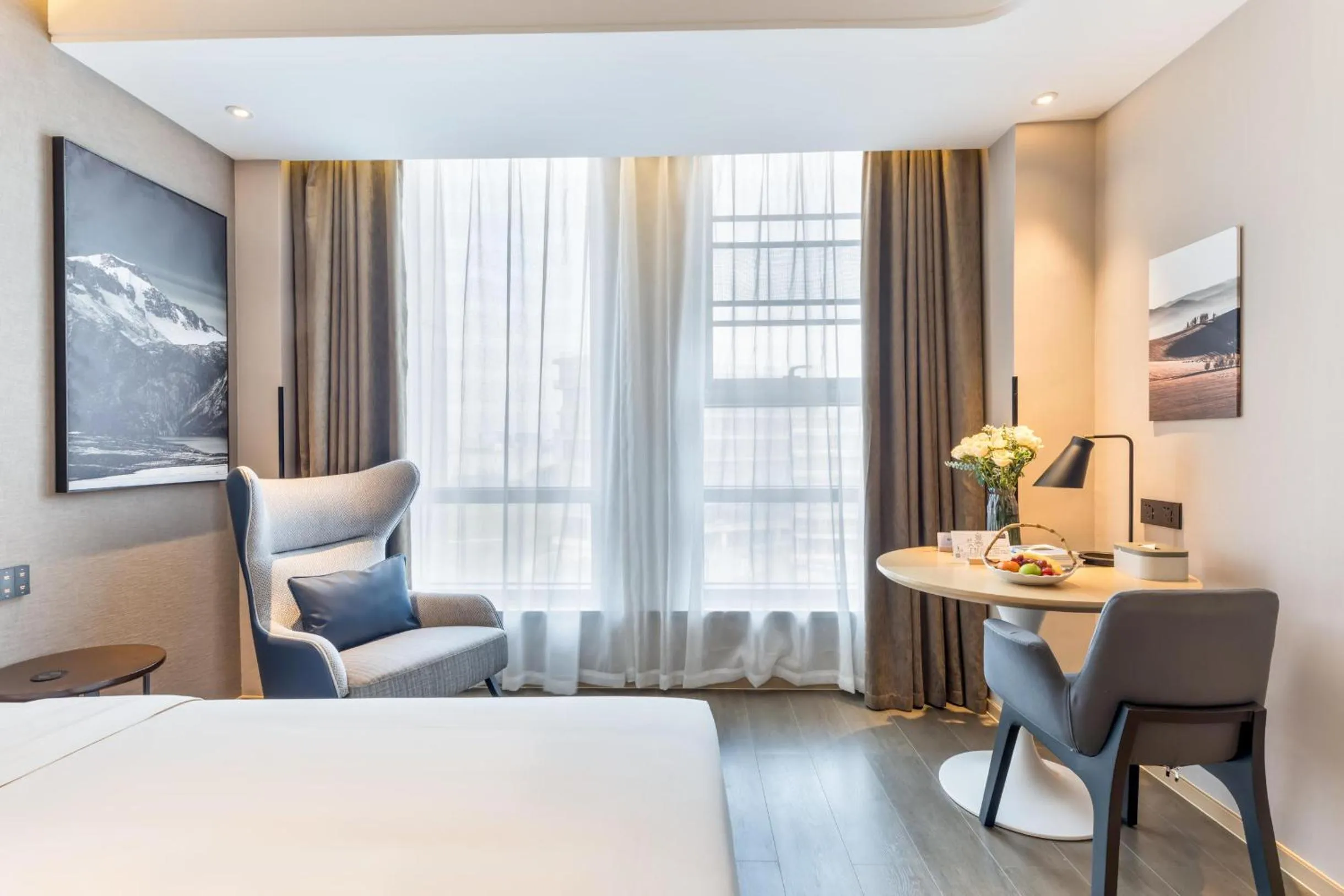 Bed in Atour Hotel Zhijiang Bridge