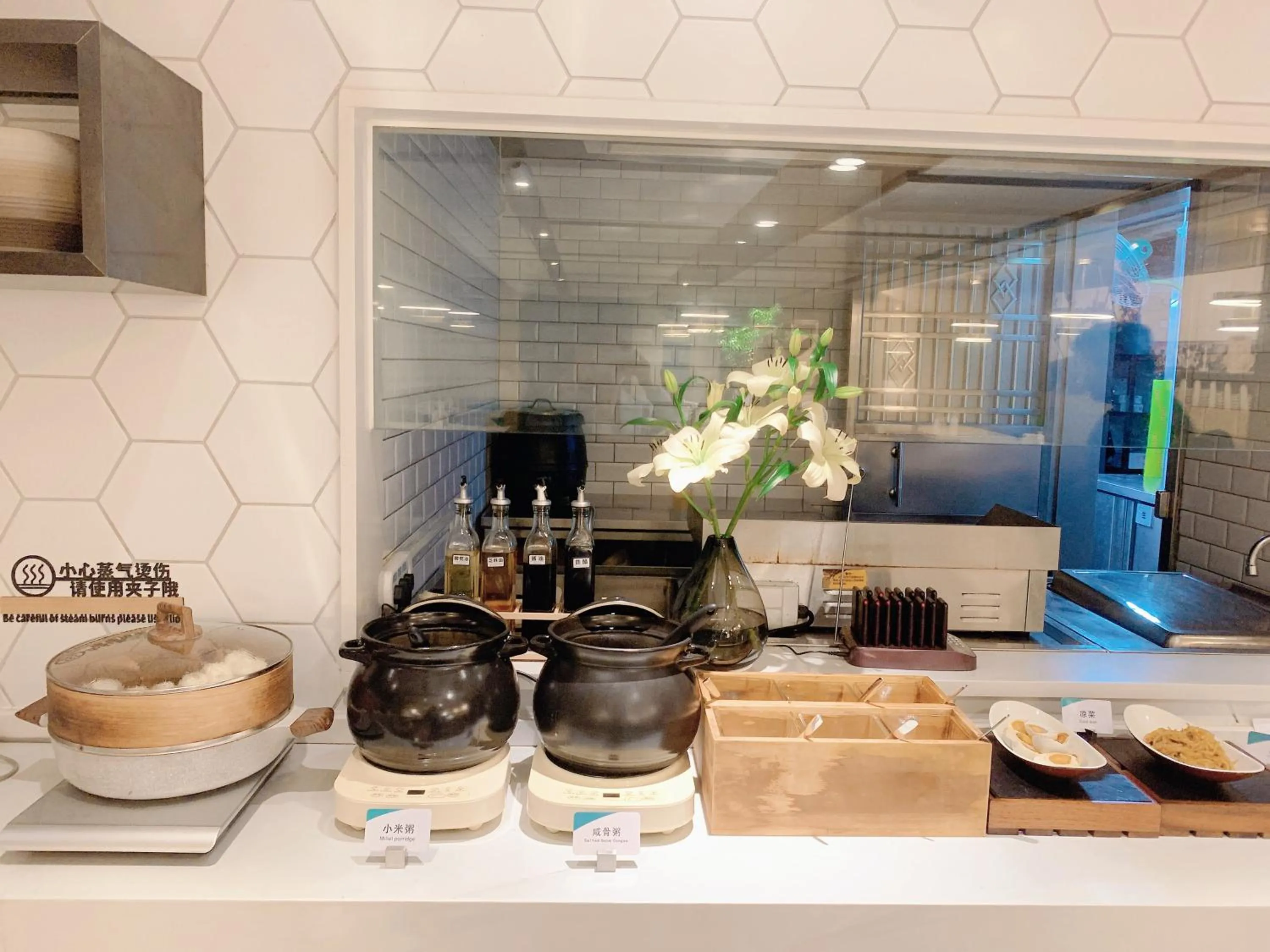 Restaurant/places to eat in Atour Hotel Guangzhou Panyu City Bridge