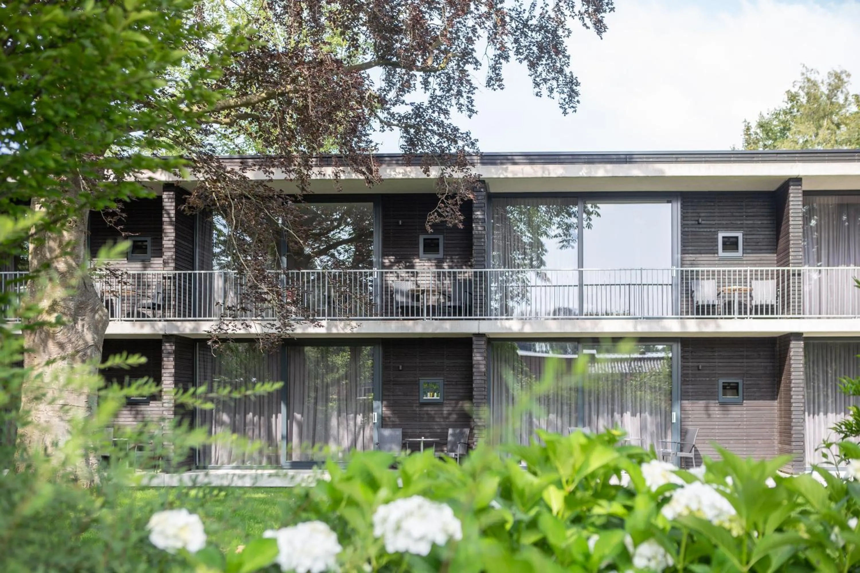 Property building in Hotel Restaurant Lunia