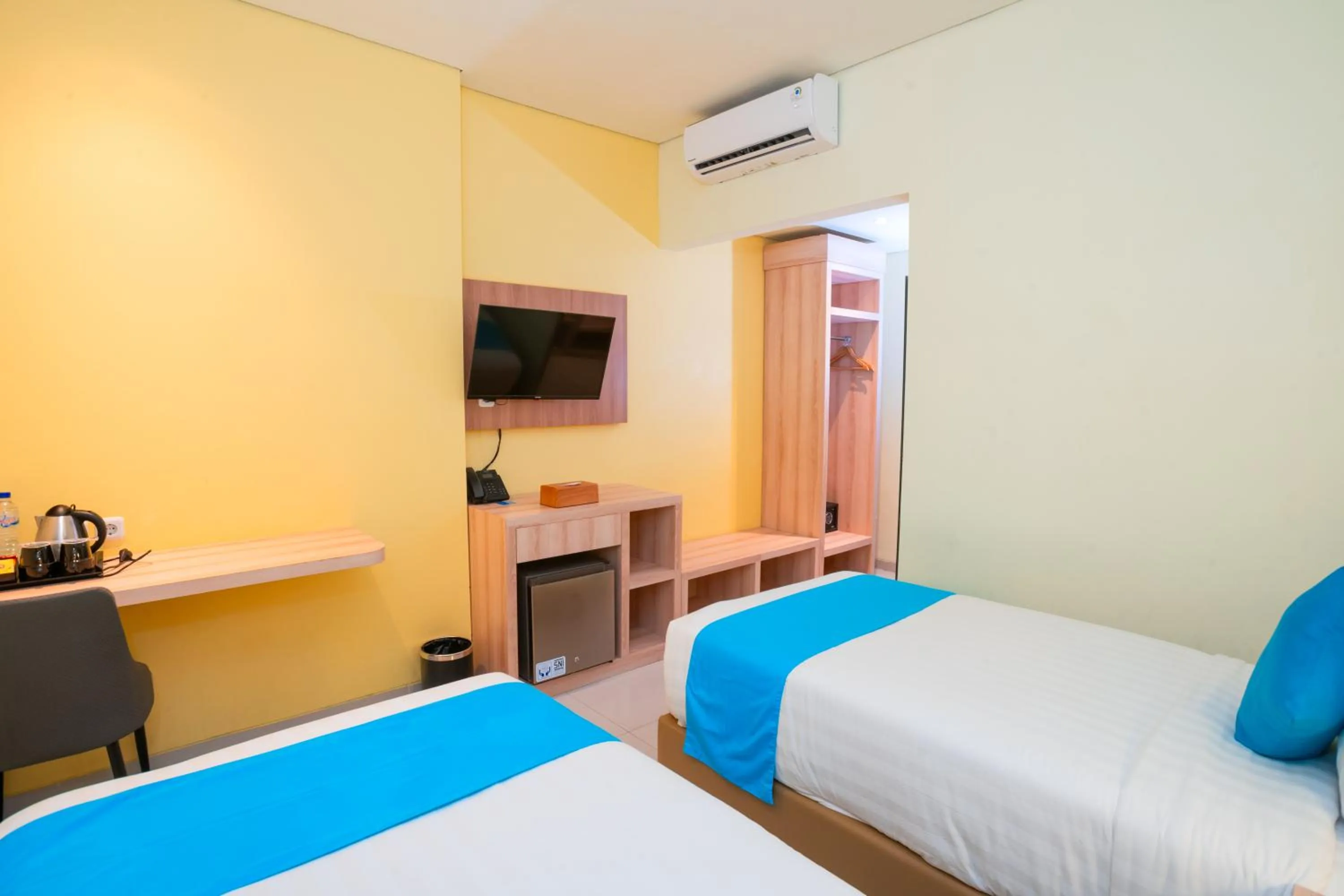 The Studio Twin No Window in Zasgo Hotel