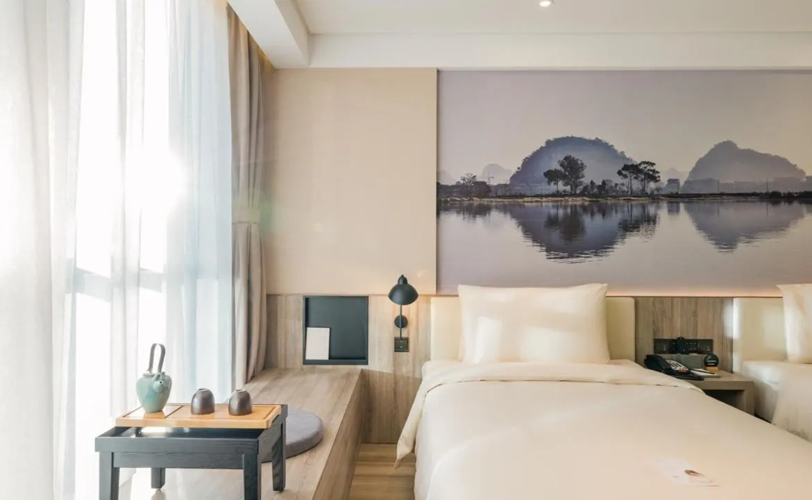 Bed in Atour Hotel Kunming Dashanghui