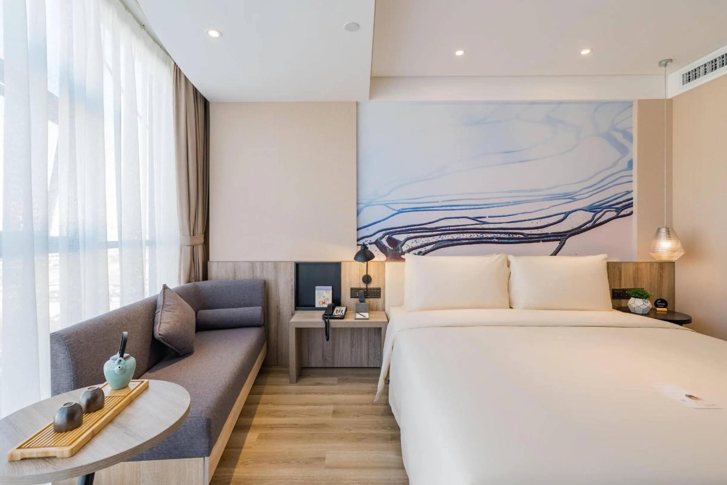 Bed in Atour Hotel Kunming Dashanghui