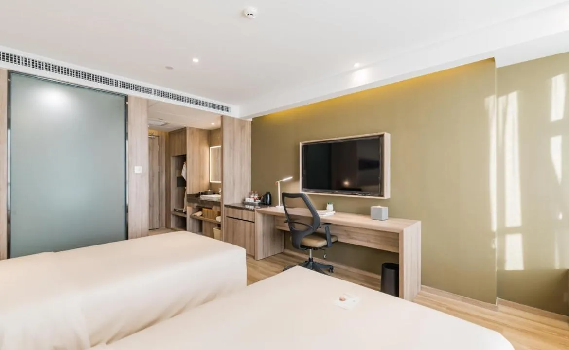 Bed in Atour Hotel Kunming Dashanghui