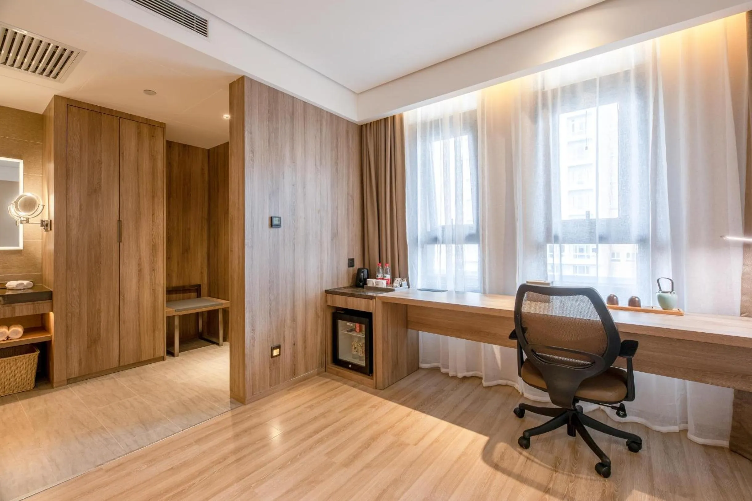 Atour Hotel Xi'an West Erhuan Road Tai'ao