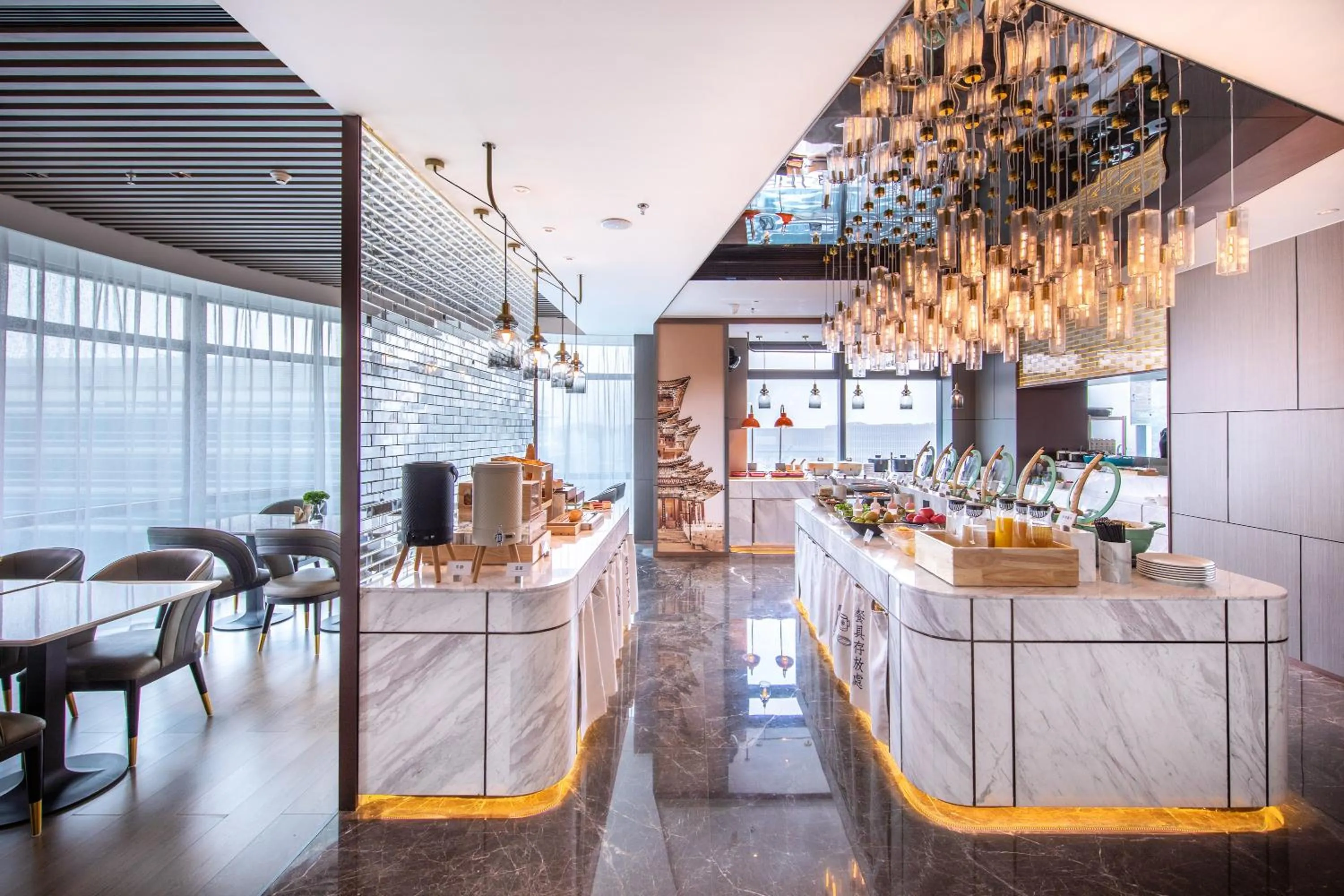 Restaurant/places to eat in Atour S Hotel Beijing Daxing International Airport