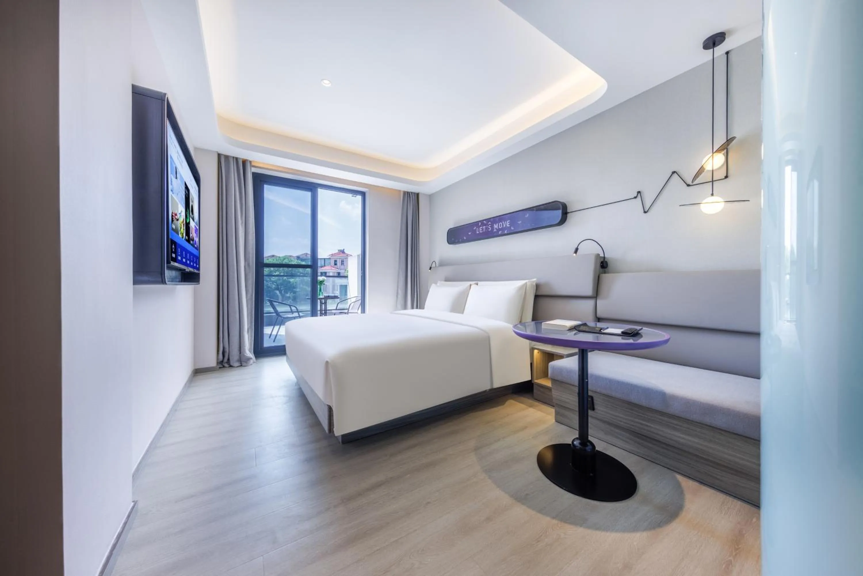 Bed in Atour Light Hotel Zhuguang Road Hongqiao National Exhibition and Convention Center