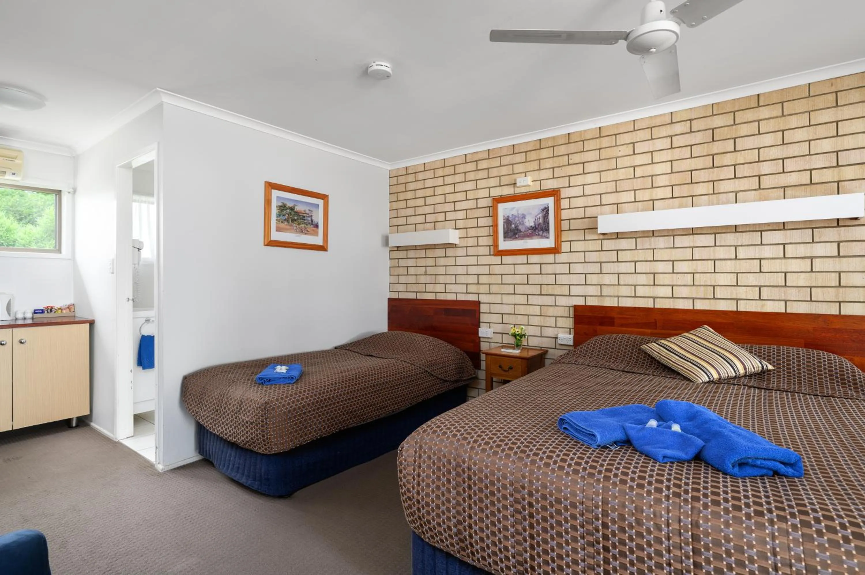 Bed in Goomeri Motel