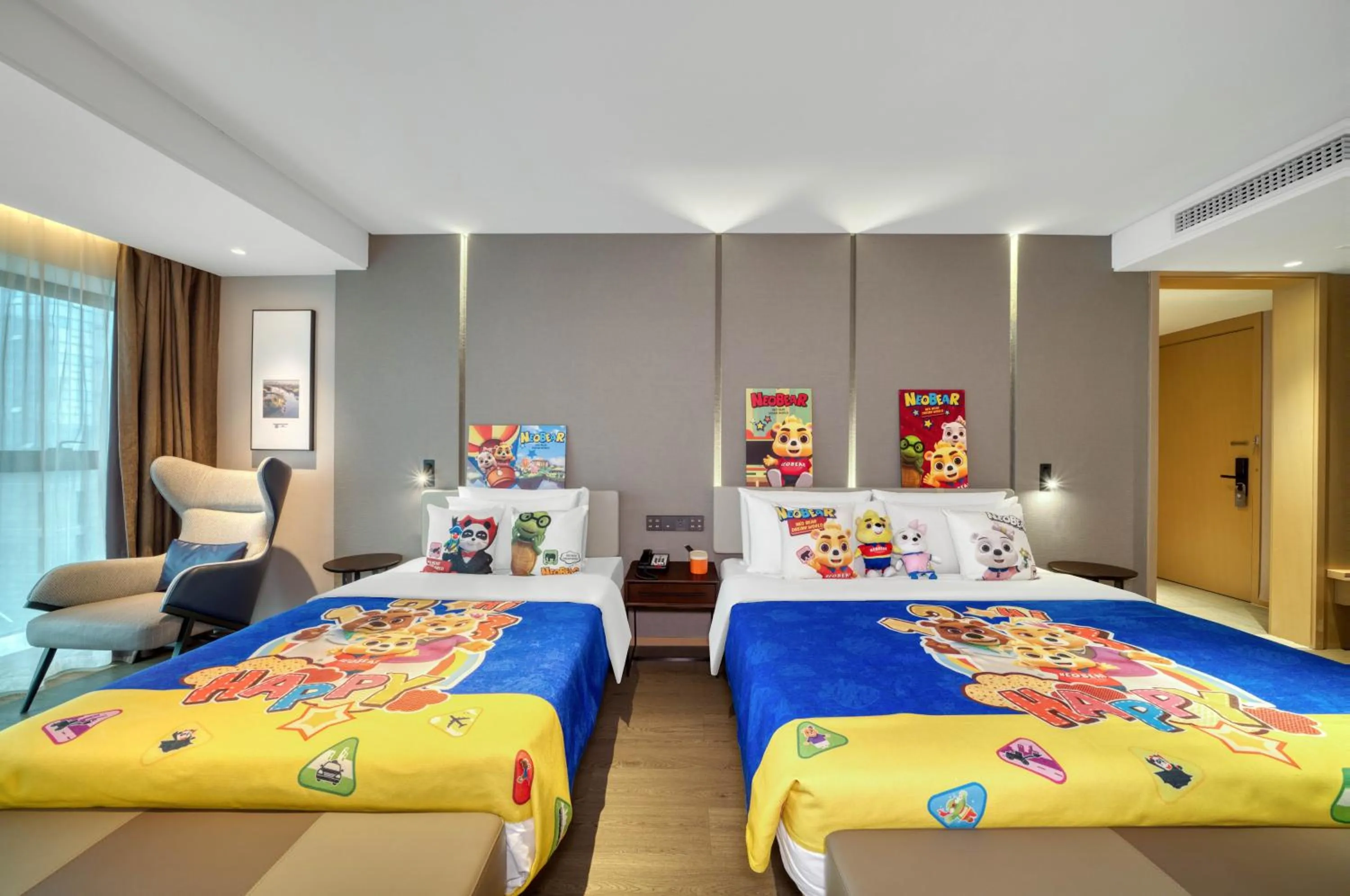 Bed in Atour Hotel Hangzhou Huanglong Wanke Xueyuan Road