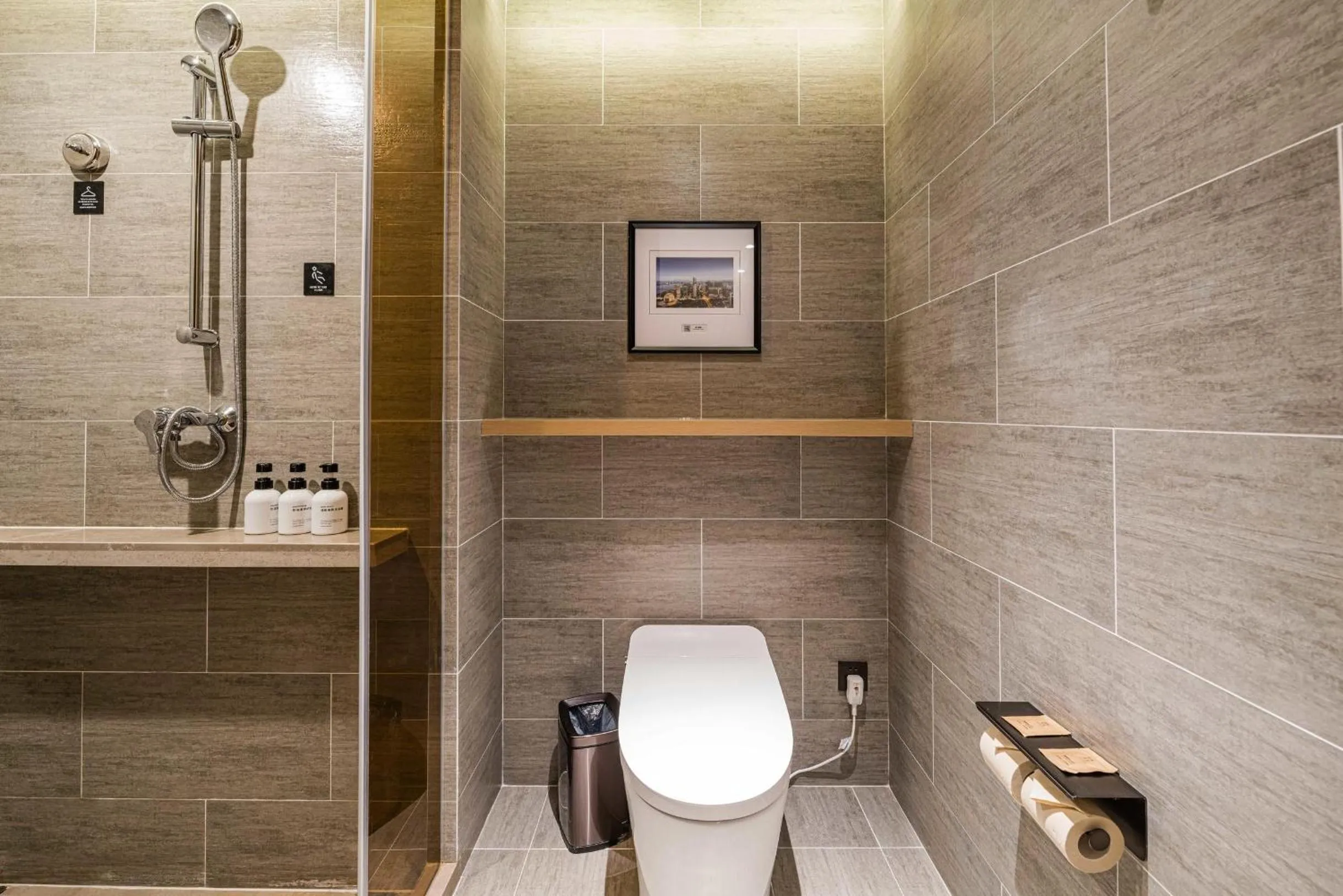 Atour Hotel Hangzhou Huanglong Wanke Xueyuan Road