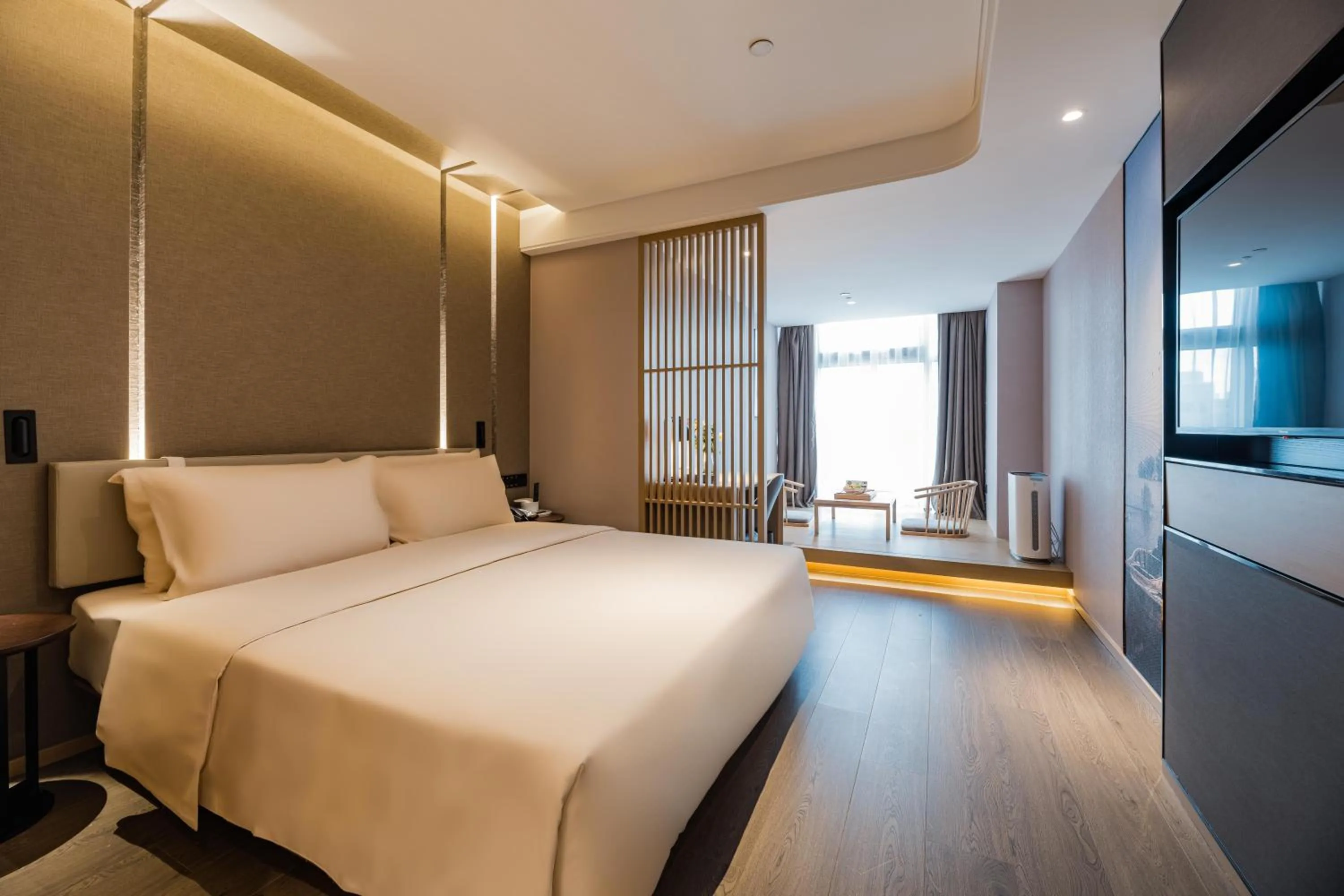 Bed in Atour Hotel Hangzhou West Lake Wulin Plaza North Jianguo Road