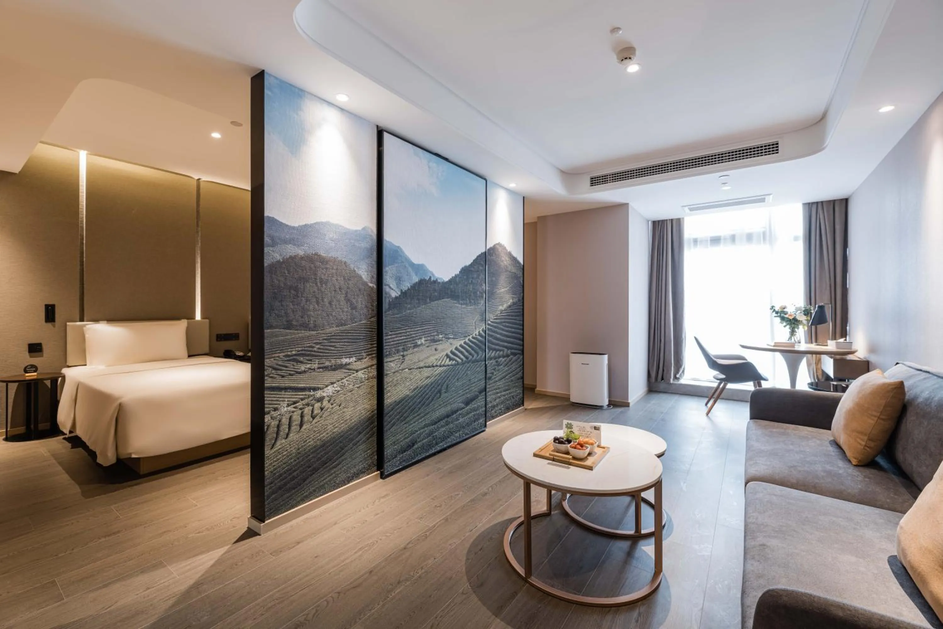 Bed in Atour Hotel Hangzhou West Lake Wulin Plaza North Jianguo Road