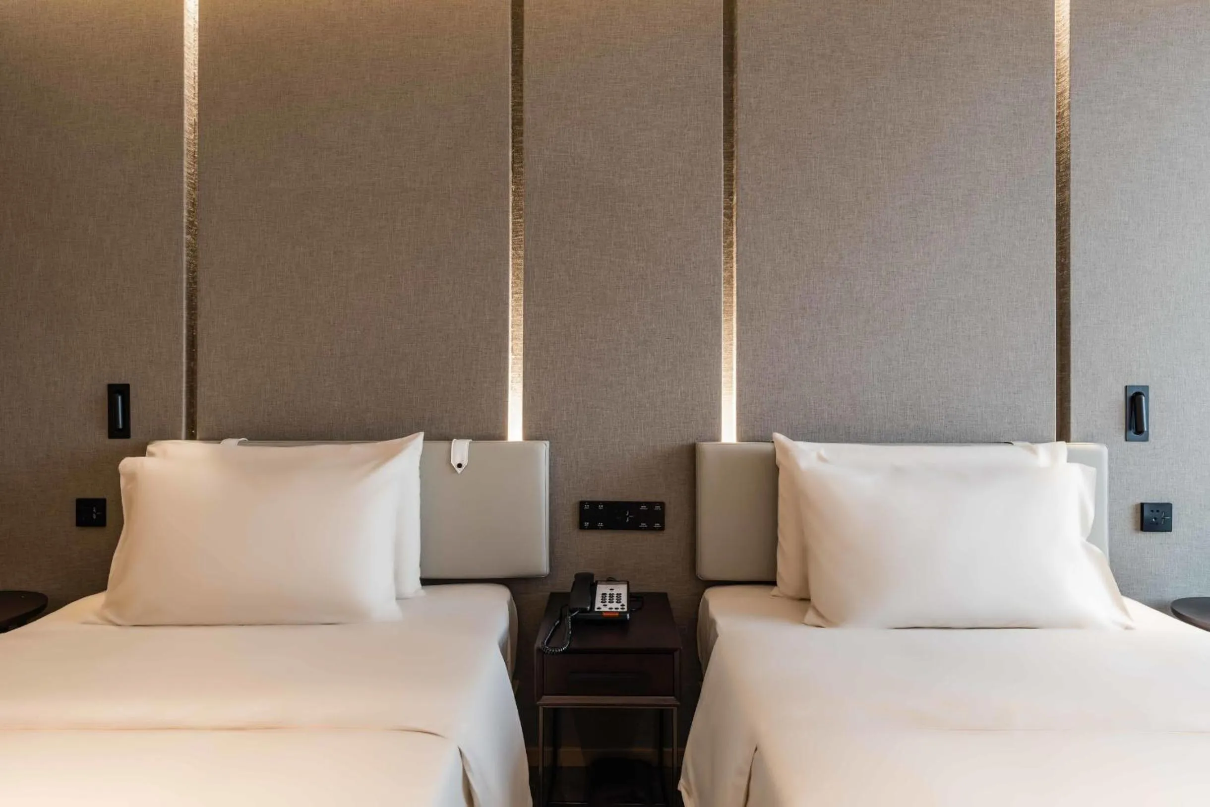 Bed in Atour Hotel Hangzhou West Lake Wulin Plaza North Jianguo Road