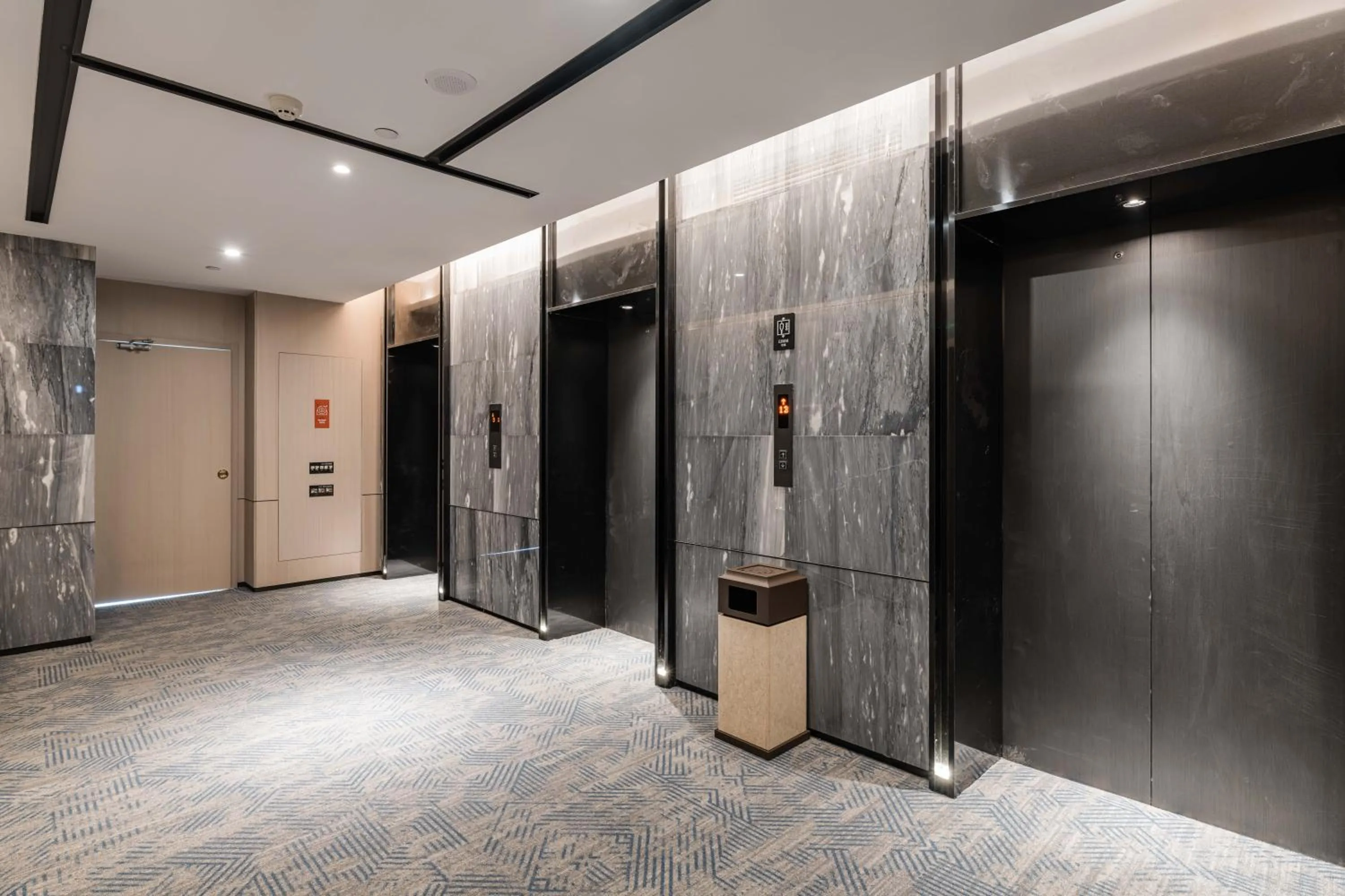 Atour Hotel Hangzhou West Lake Wulin Plaza North Jianguo Road