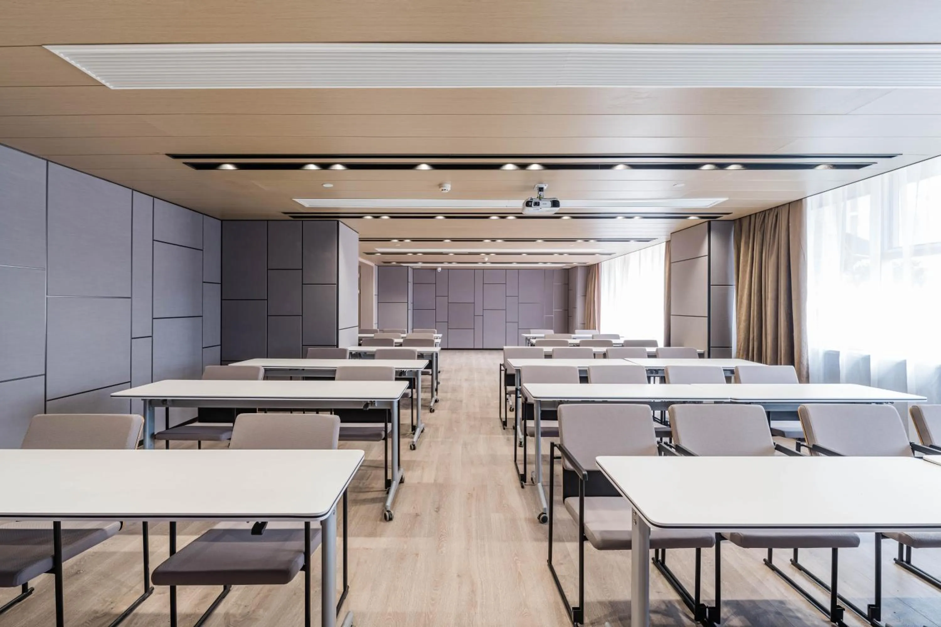 Atour Hotel Hangzhou West Lake Wulin Plaza North Jianguo Road