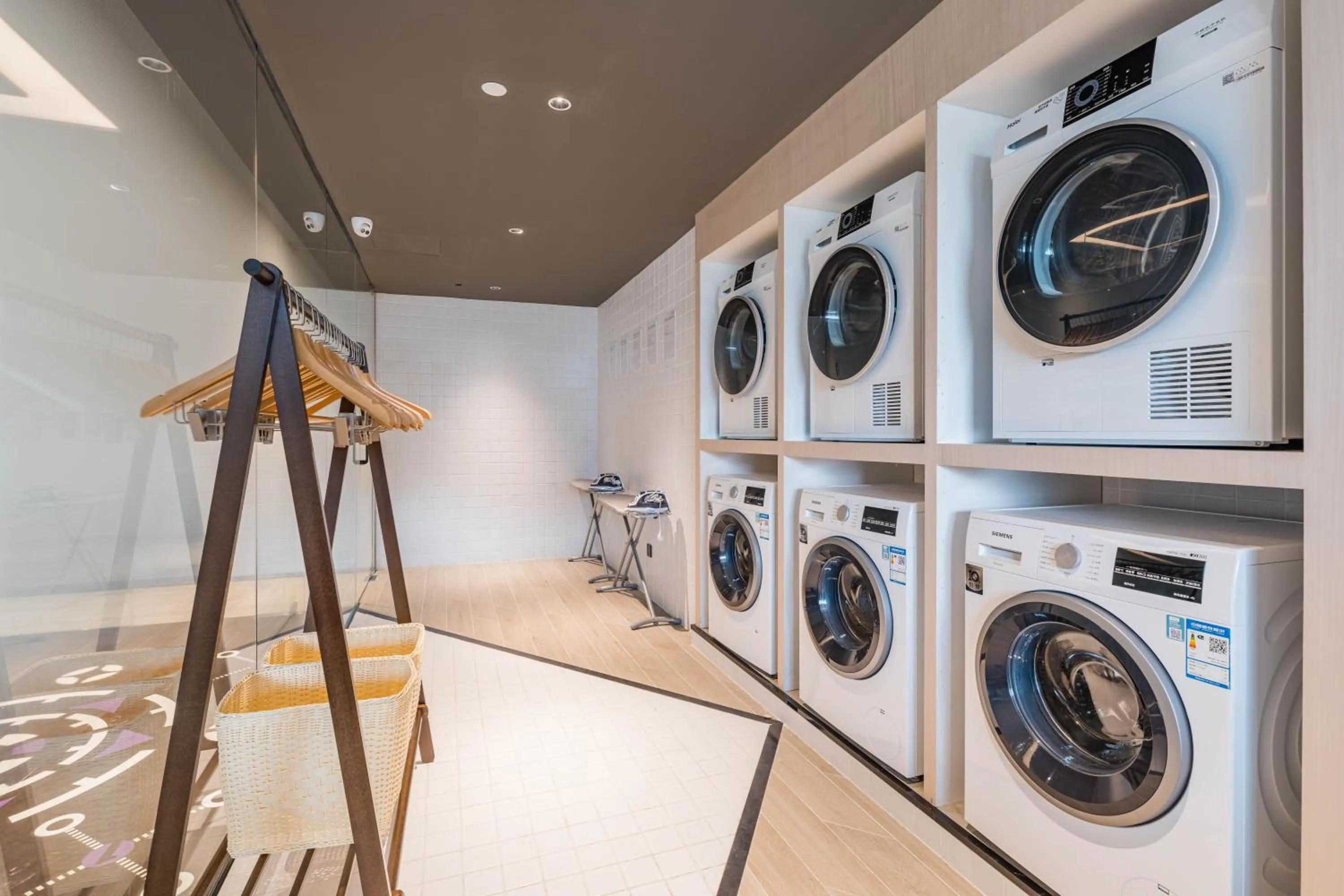 Atour Hotel Hangzhou West Lake Wulin Plaza North Jianguo Road