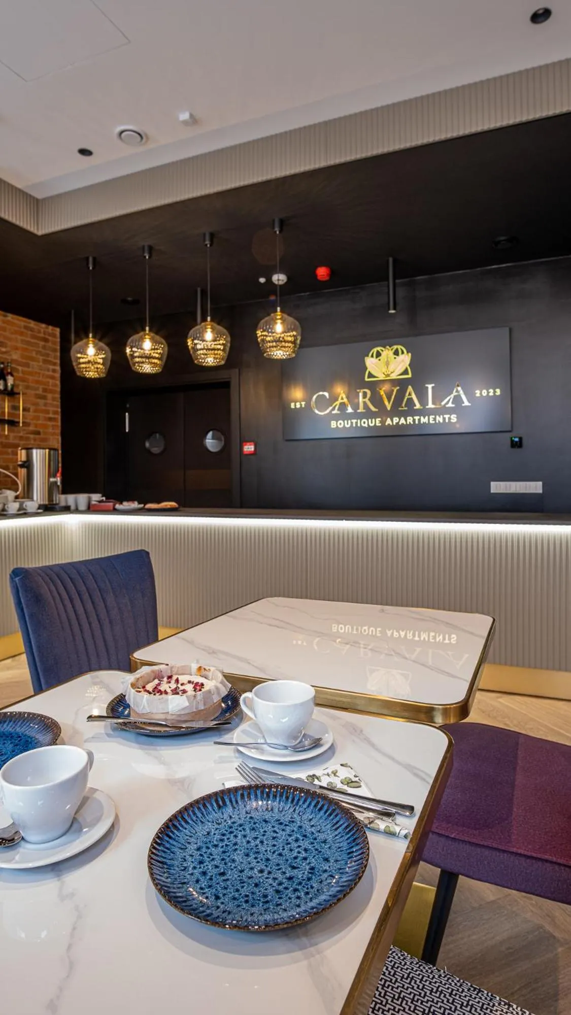 Restaurant/places to eat in Carvala Boutique Apartments