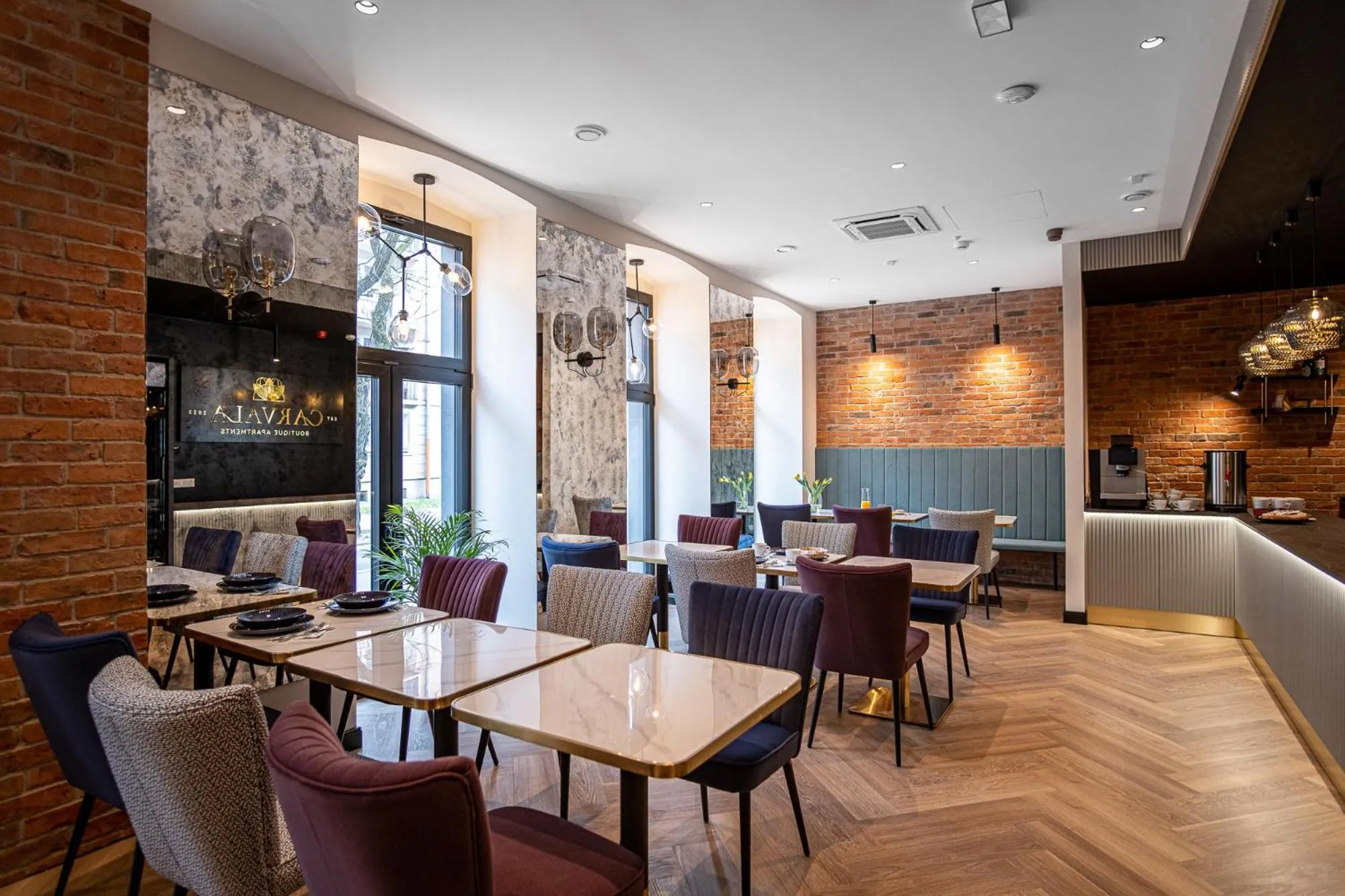 Restaurant/places to eat in Carvala Boutique Apartments