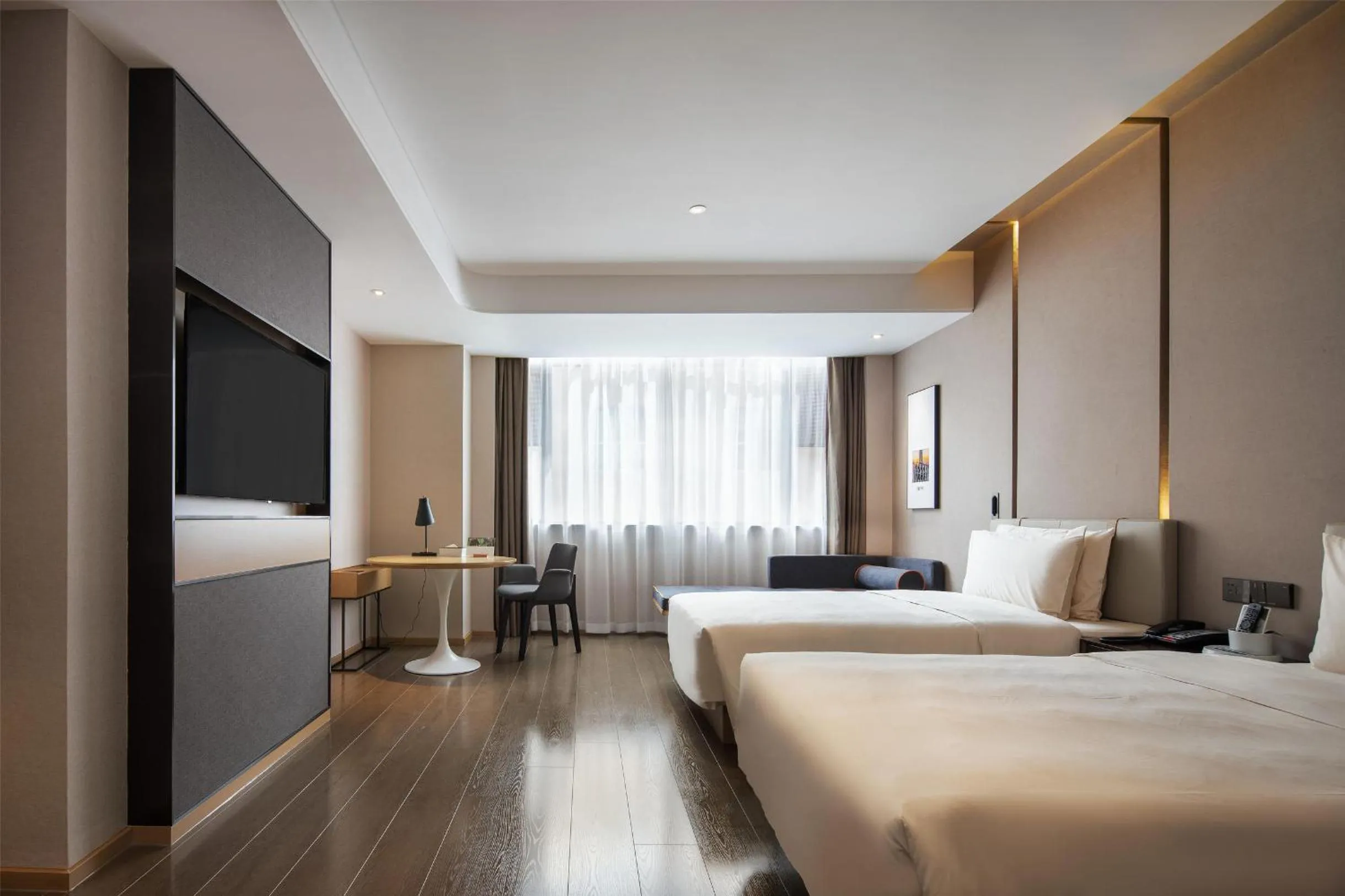 Photo of the whole room, Bed in Atour Hotel Guangzhou Baiyun New Town Jiangxia Metro Station