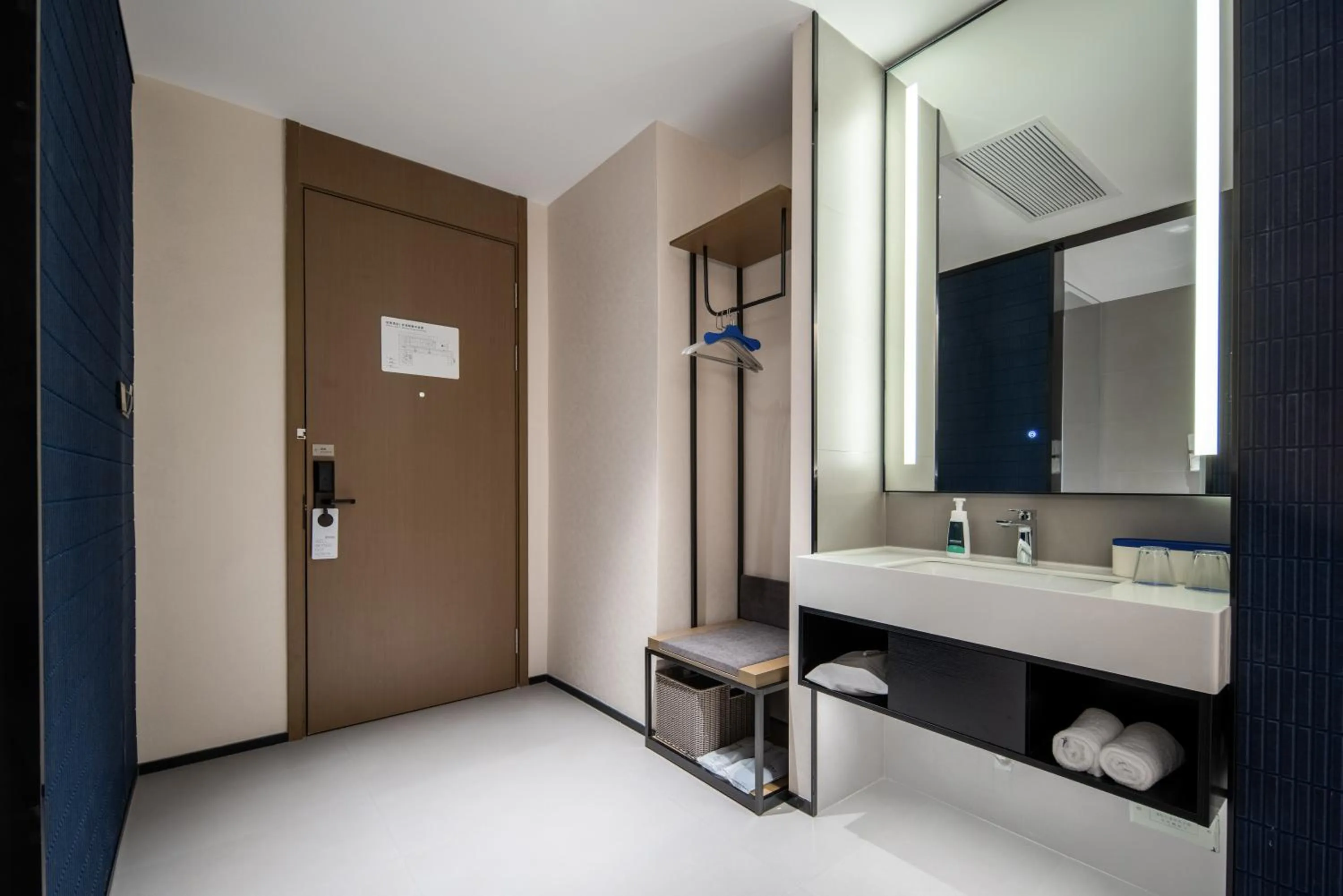 Atour Light Hotel Guangzhou Pazhou Exhibition Canton Tower Subway Station