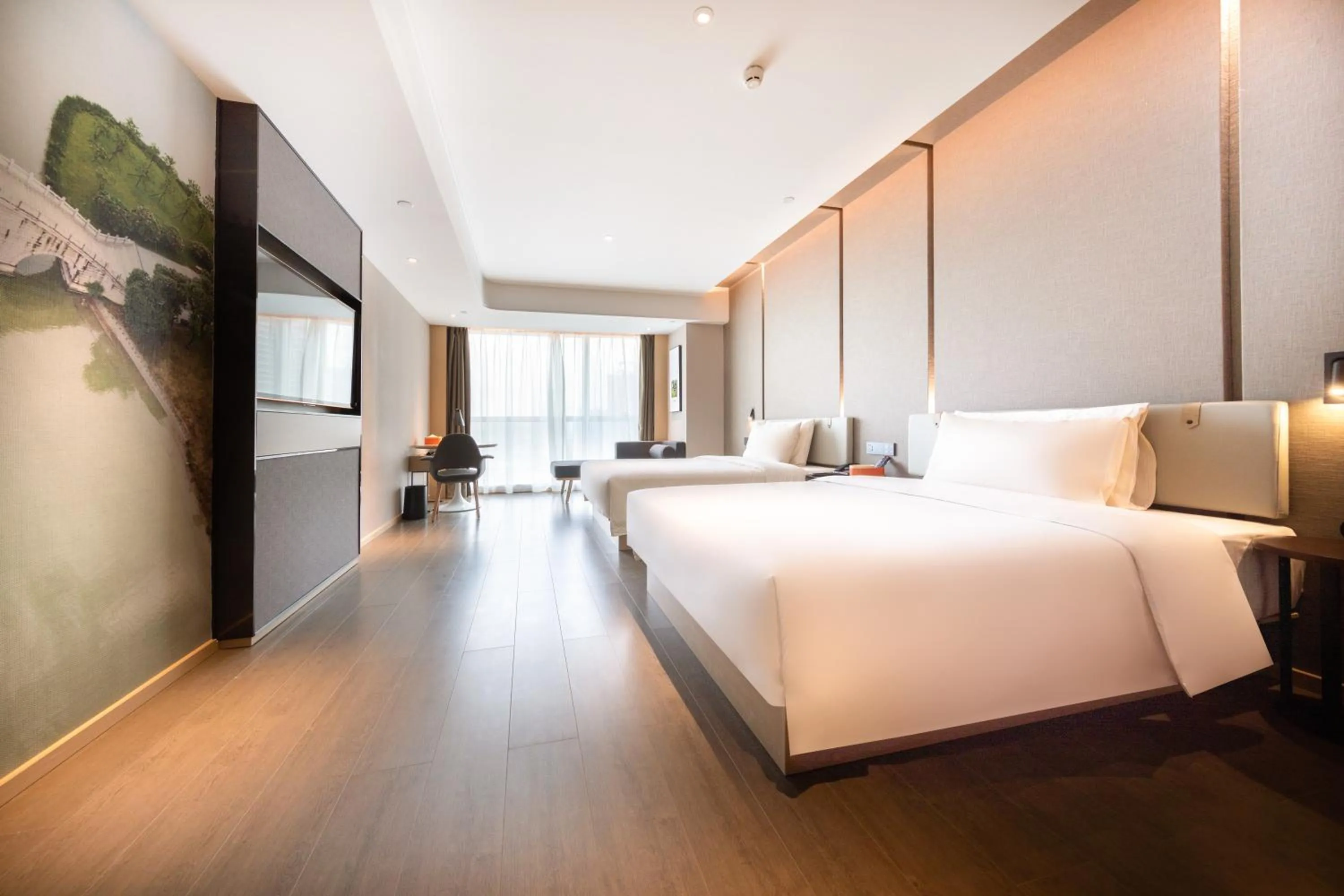 Photo of the whole room, Bed in Atour Hotel Foshan Shunde Happy Coast