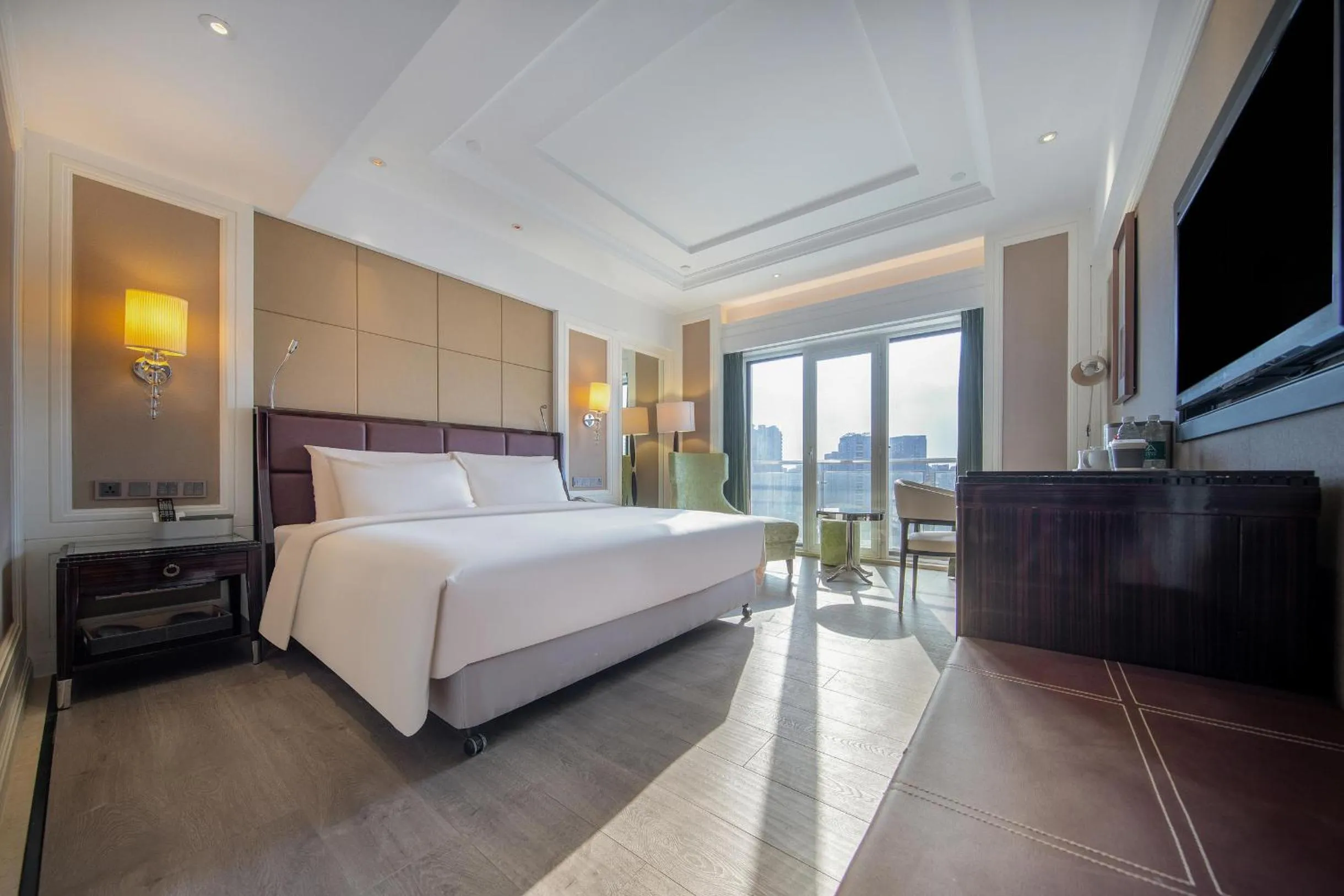 Bed in Atour X Hotel Huizhou Huiyang Municipal Plaza