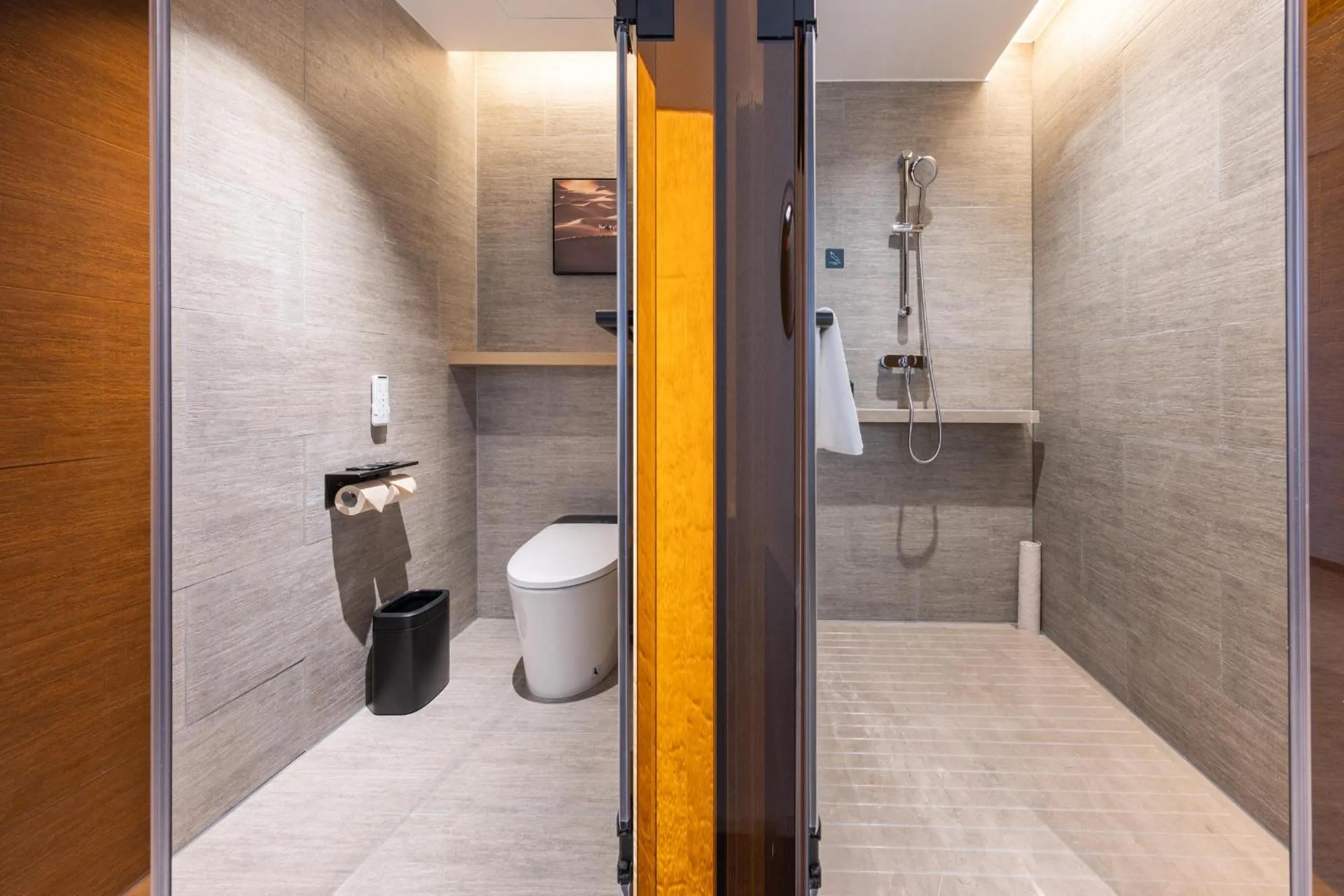 Atour Hotel Zhongshan Nantou Haiya Colorful City