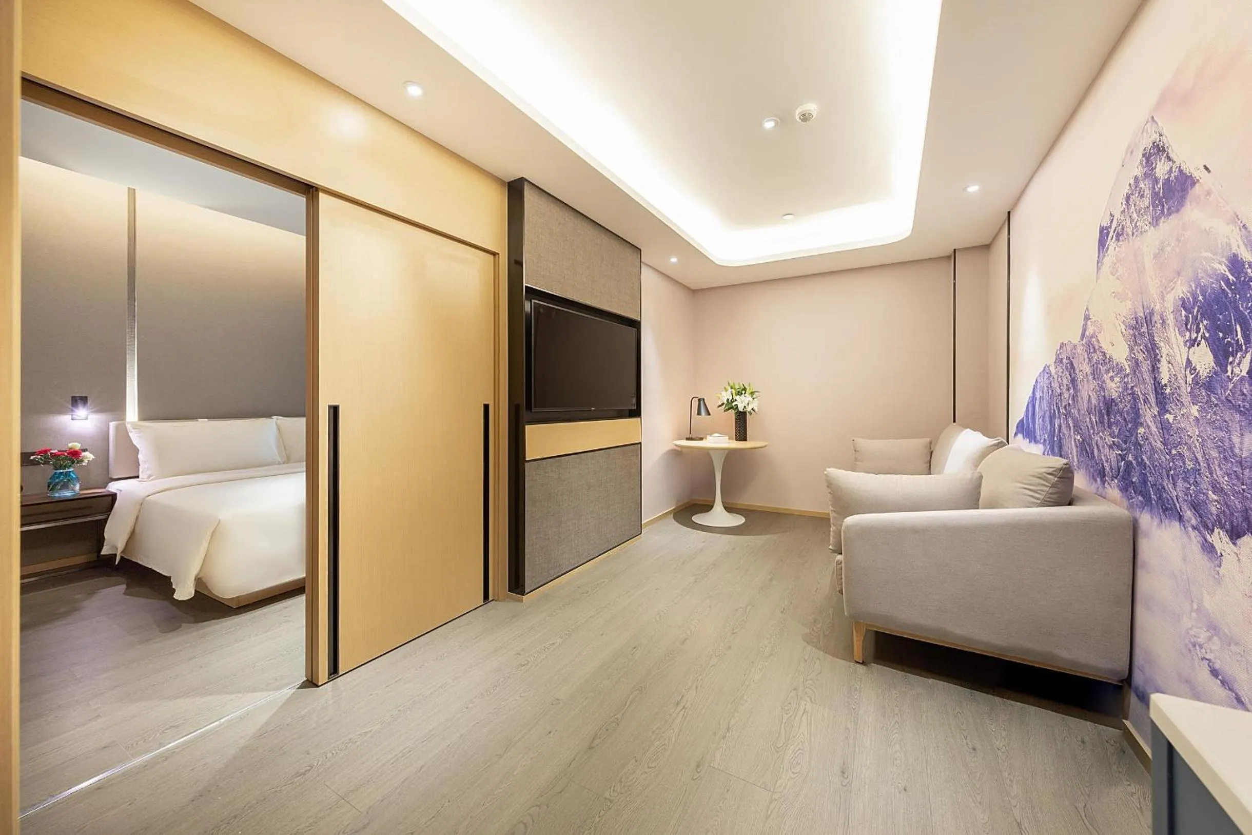 Bed in Atour Hotel Chengdu Chunxi Road Tianfu Square Subway Station