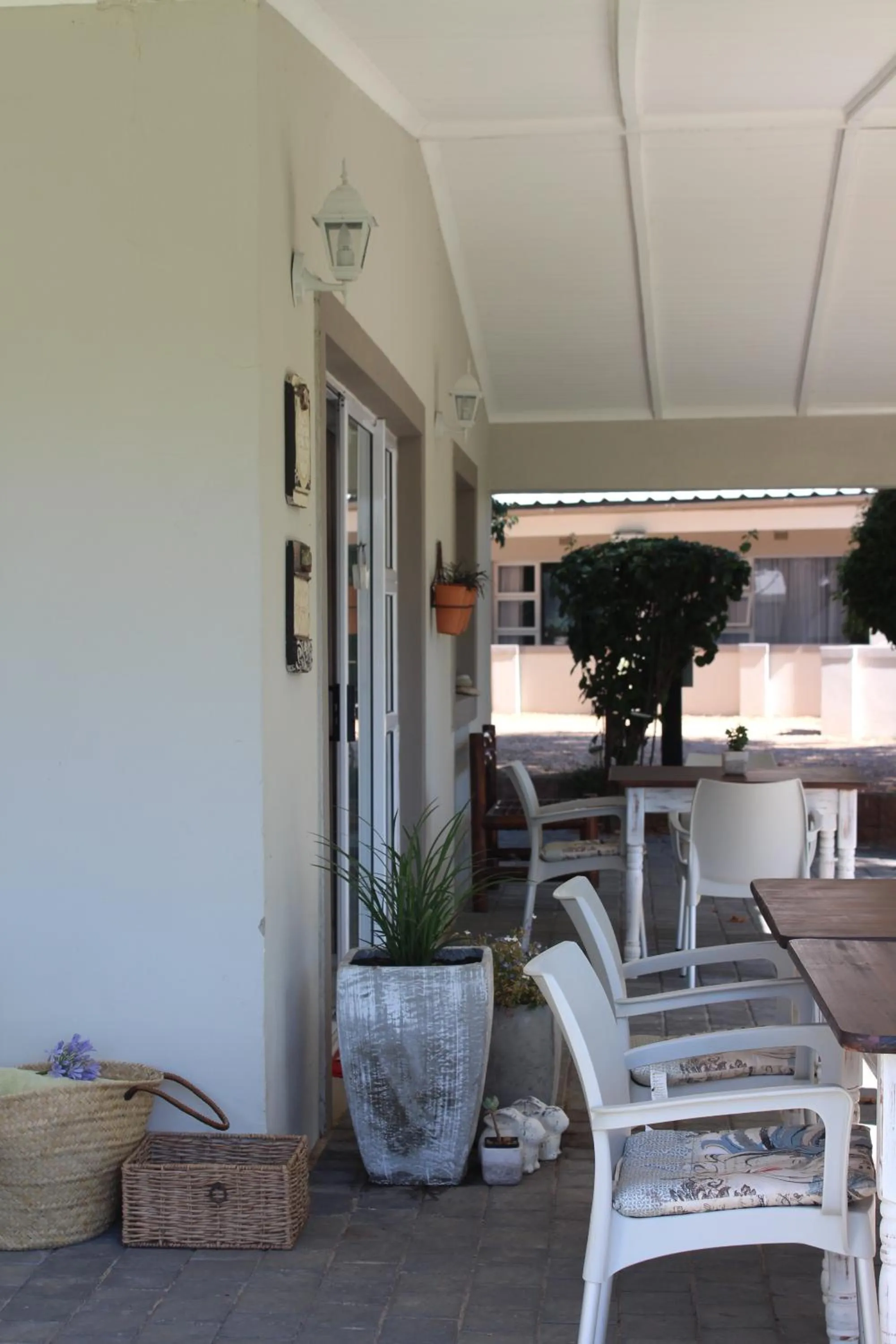 Property building in Nuwerus Lodge Paarl