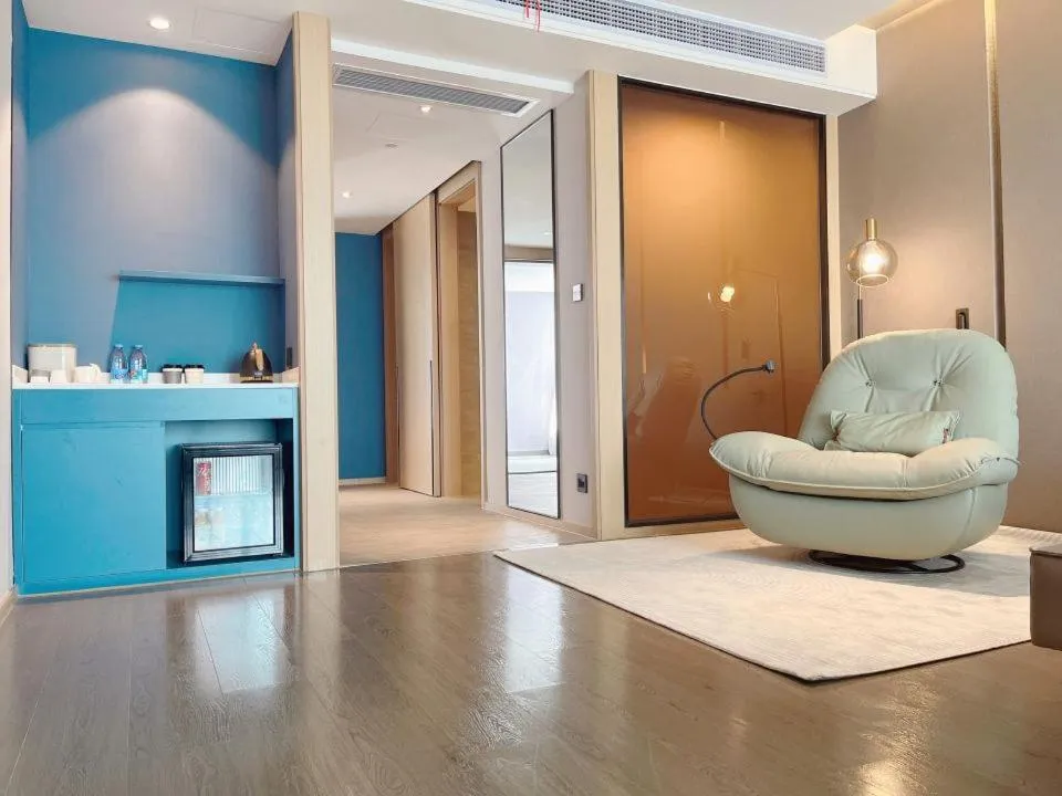 Seating area in Atour Hotel Dongguan Fenggang