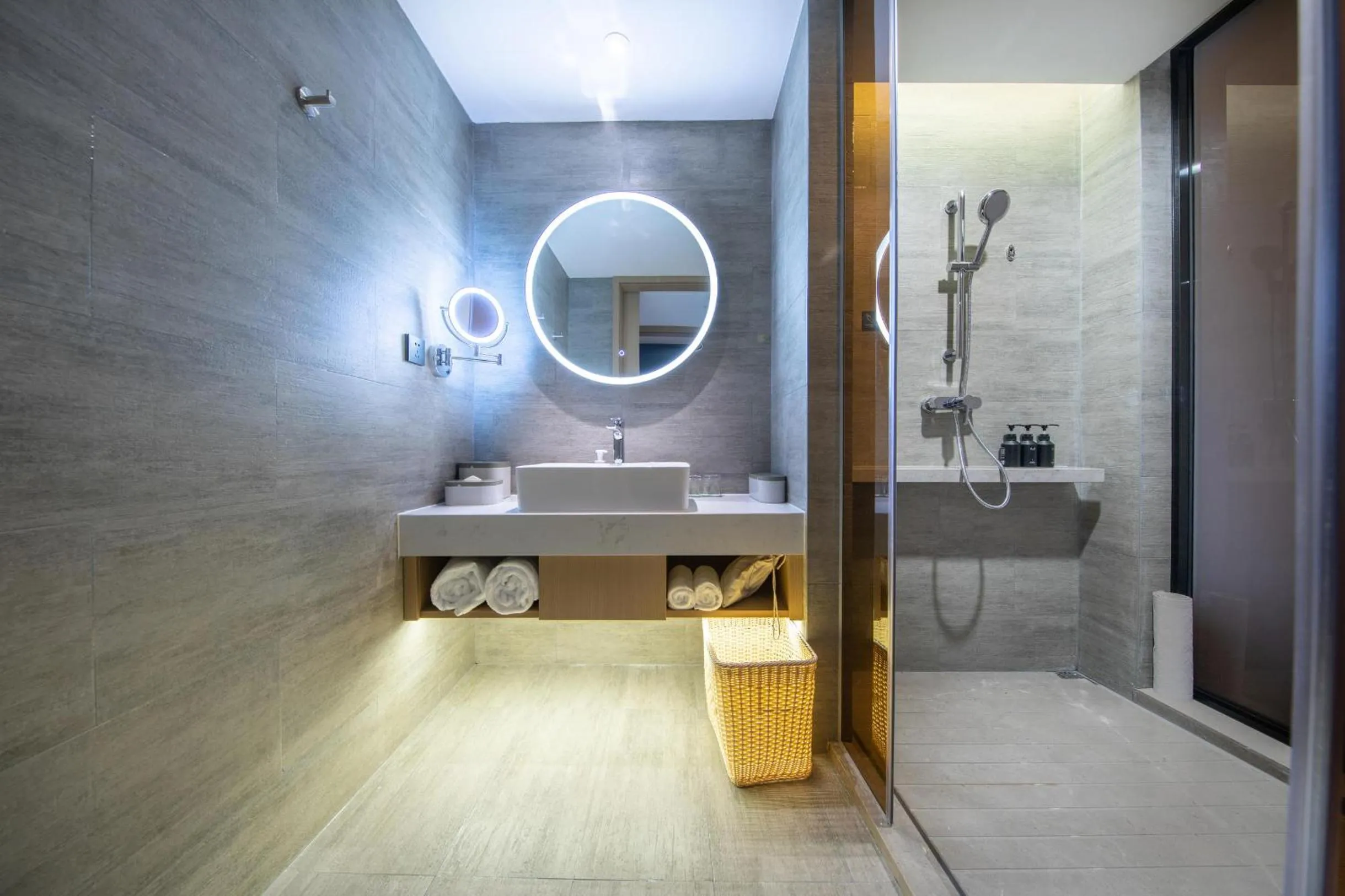 Bathroom in Atour Hotel Dongguan Fenggang