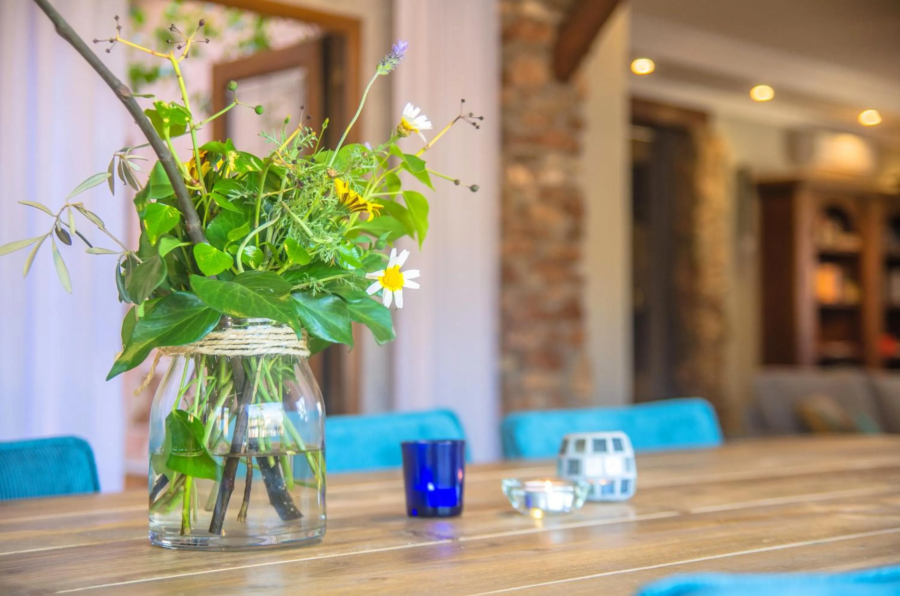 Communal lounge/ TV room in Villa Conmigo Bed & Breakfast