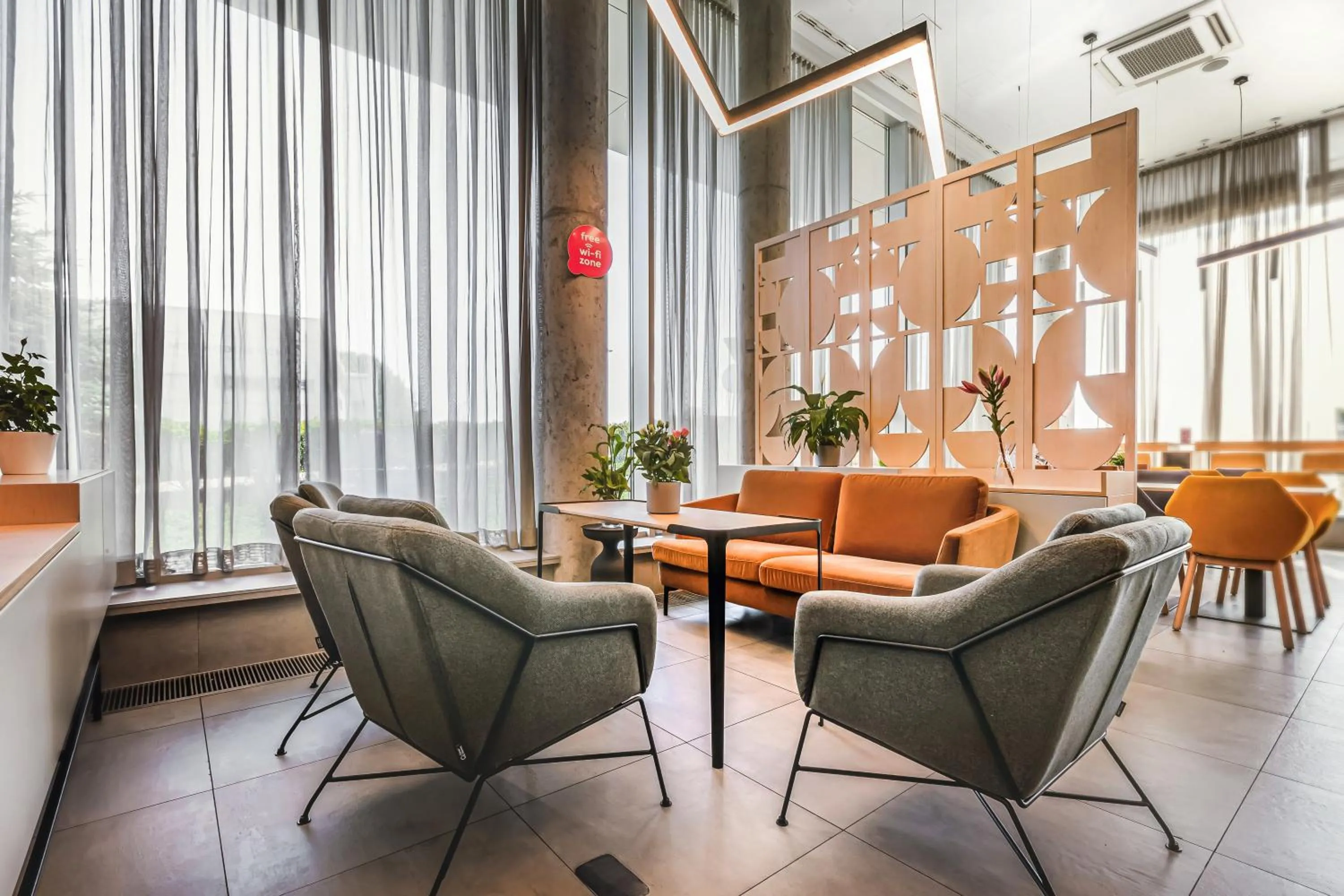 Lobby or reception in Qubus Hotel Żory