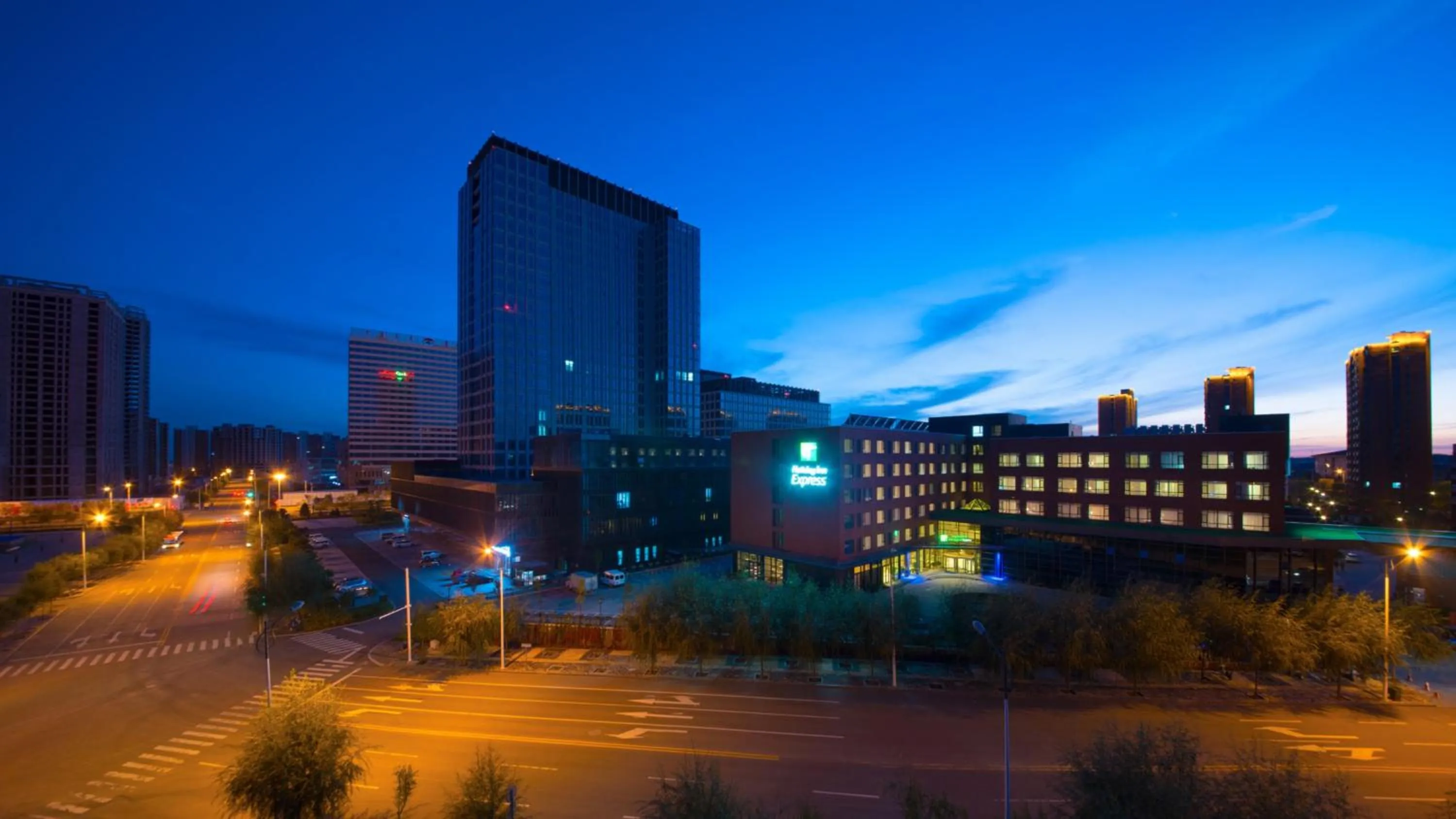 Property building in Holiday Inn Express Ordos Dongsheng by IHG