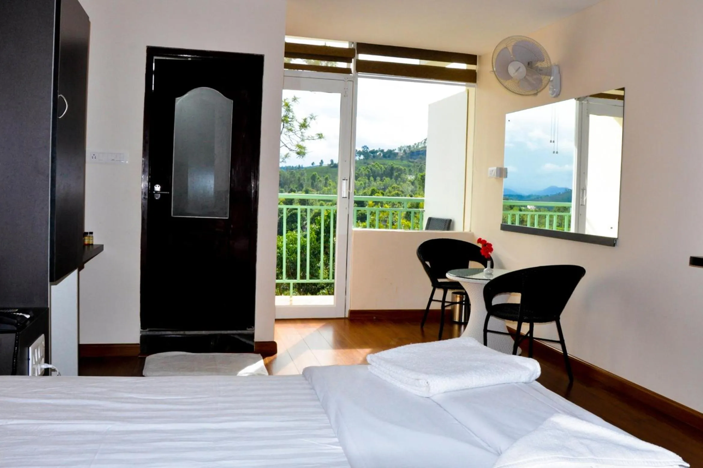 Photo of the whole room in Sunvalley Homestay