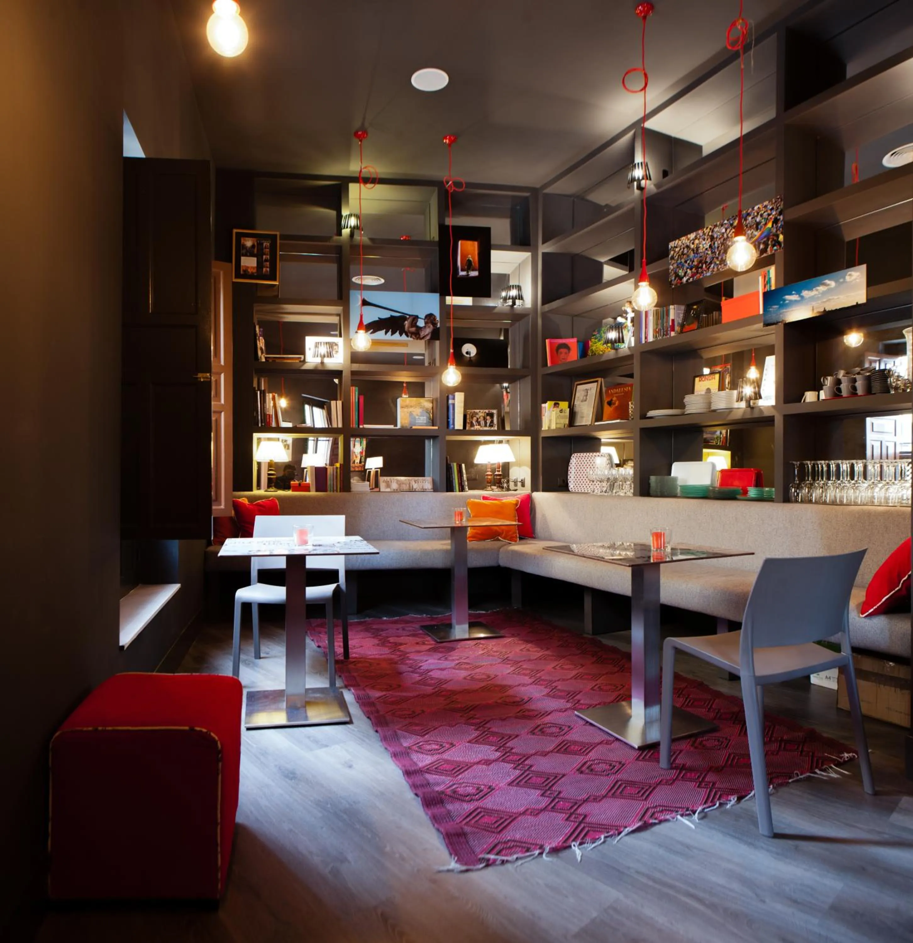 Lounge or bar in Ritual Alameda Sevilla