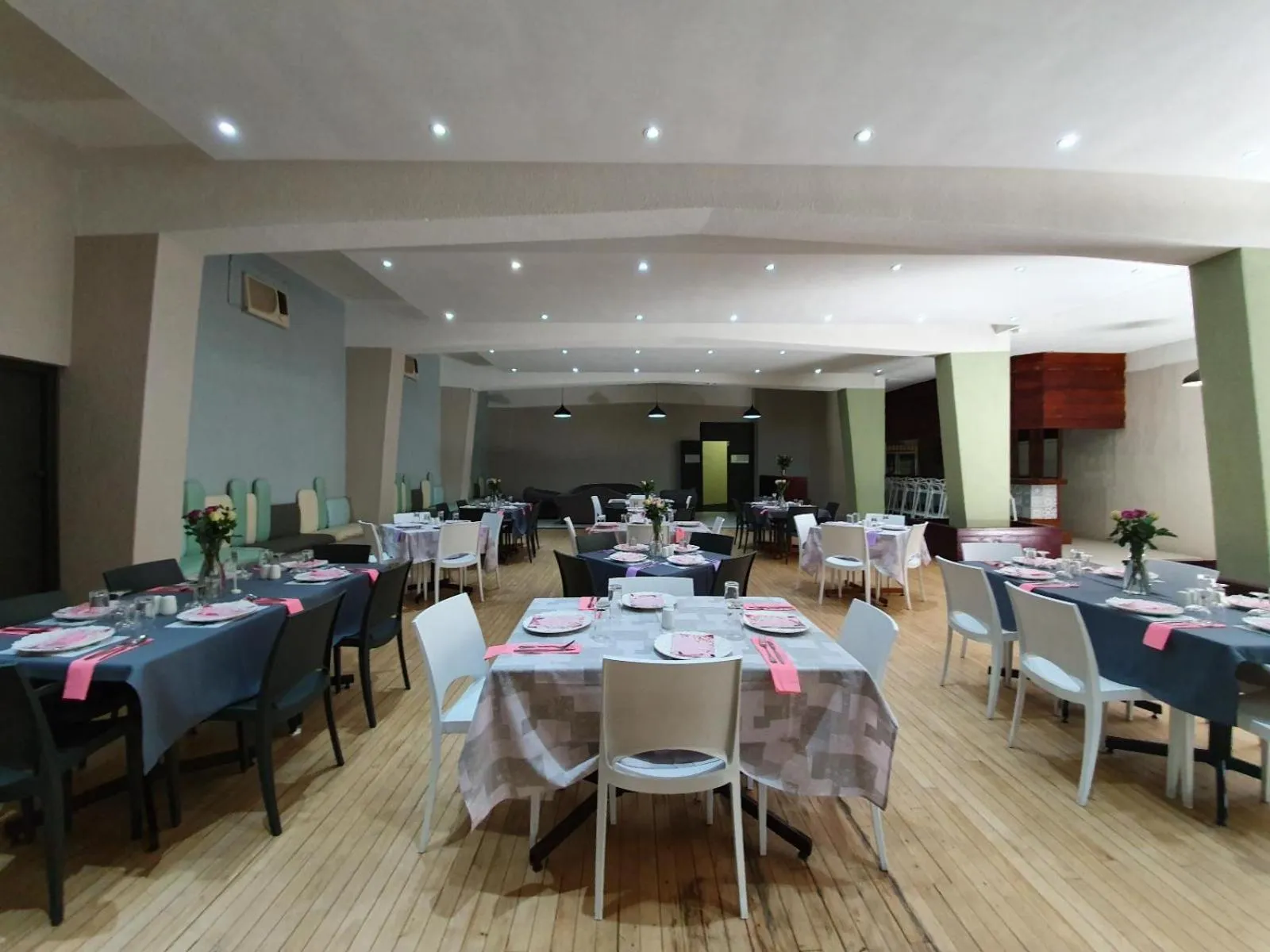 Dining area in Indaba Hotel - Sasolburg