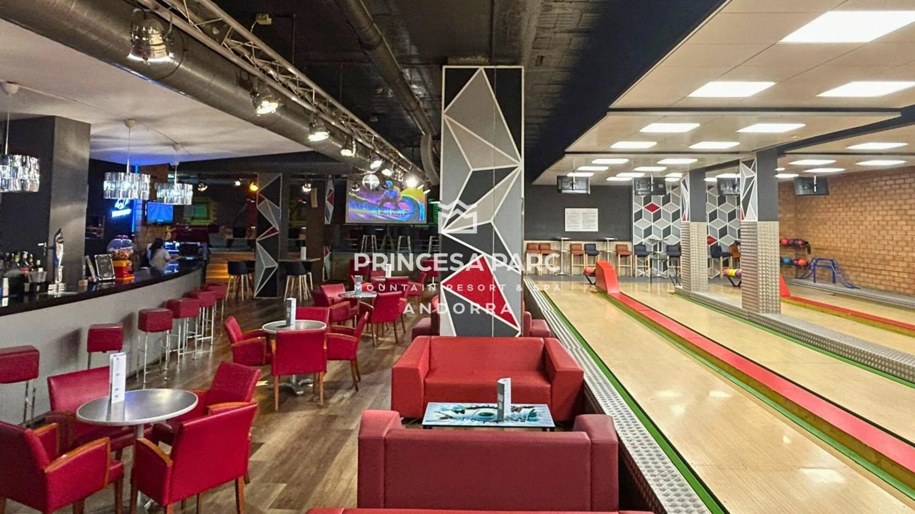 Bowling in Hotel Princesa Parc Excellence