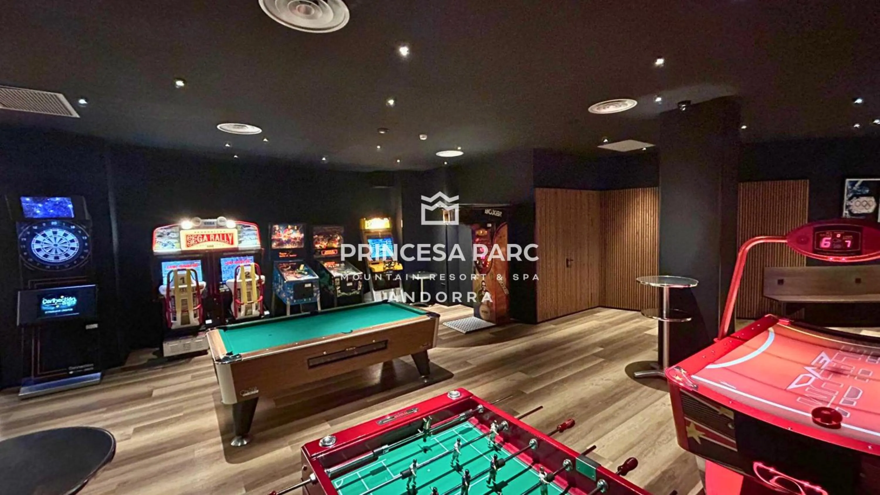 Game Room in Hotel Princesa Parc Excellence