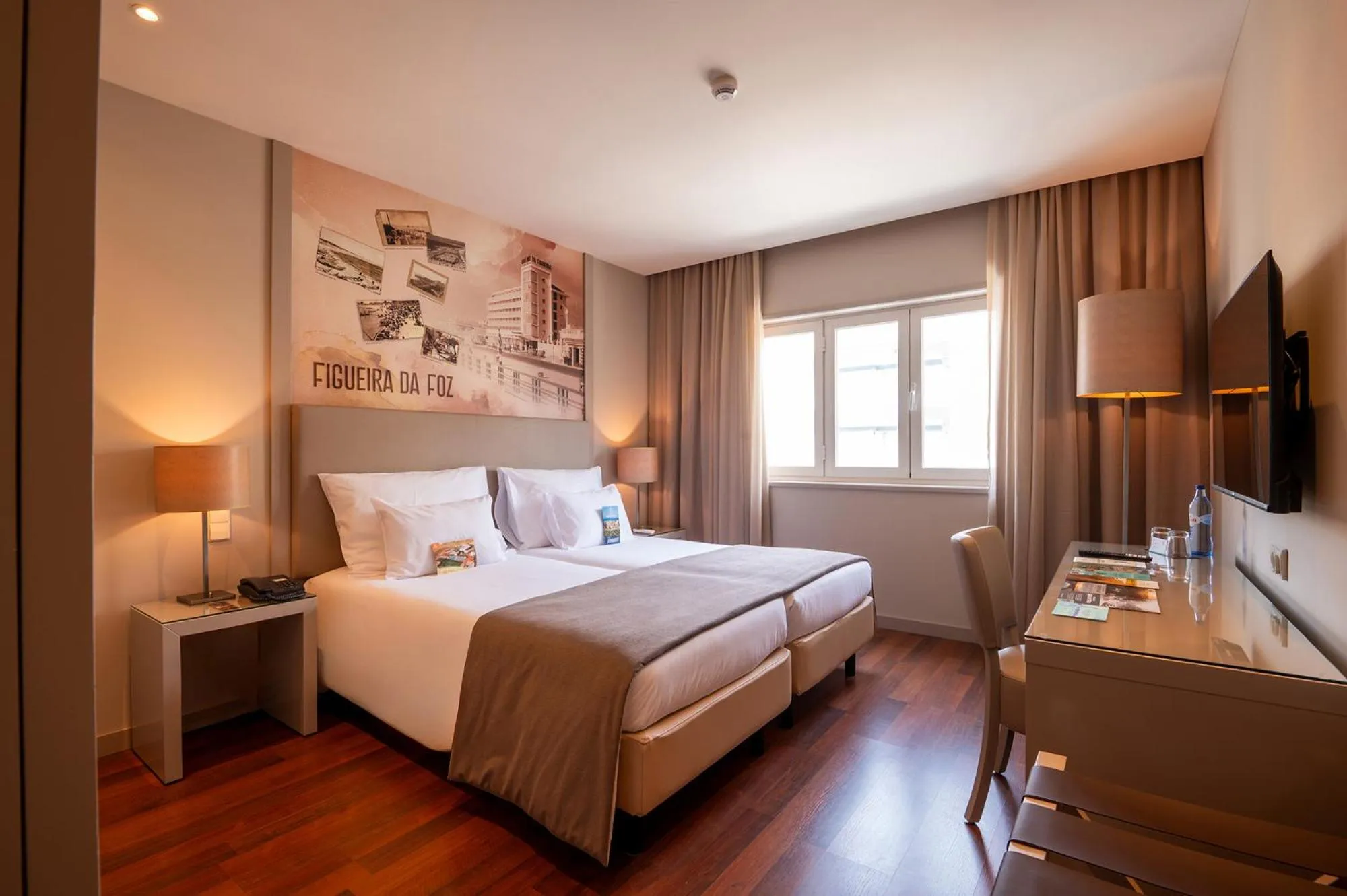 Bedroom, Bed in Vila Gale Collection Figueira da Foz