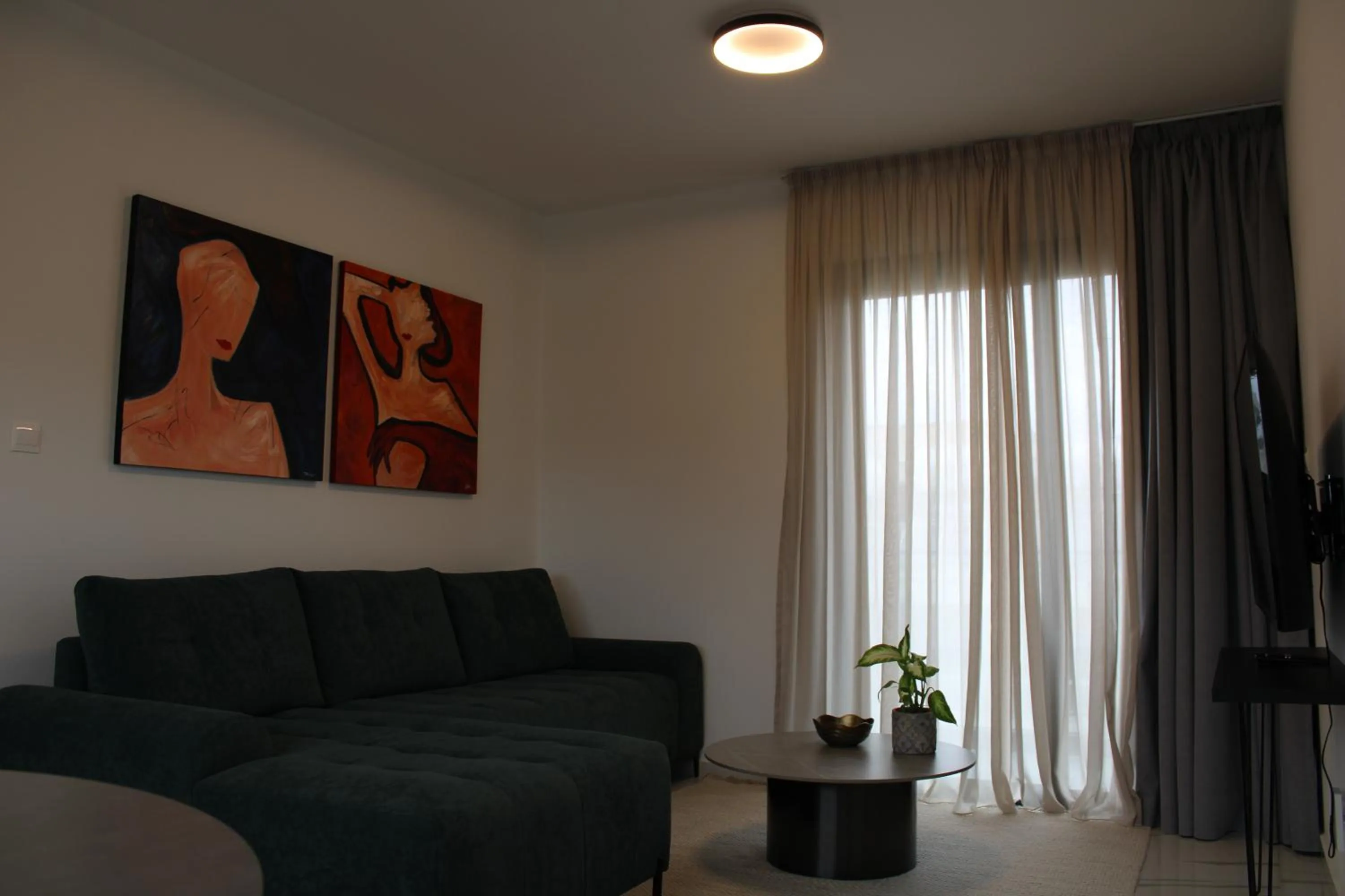 TV and multimedia in Hypnos Residence