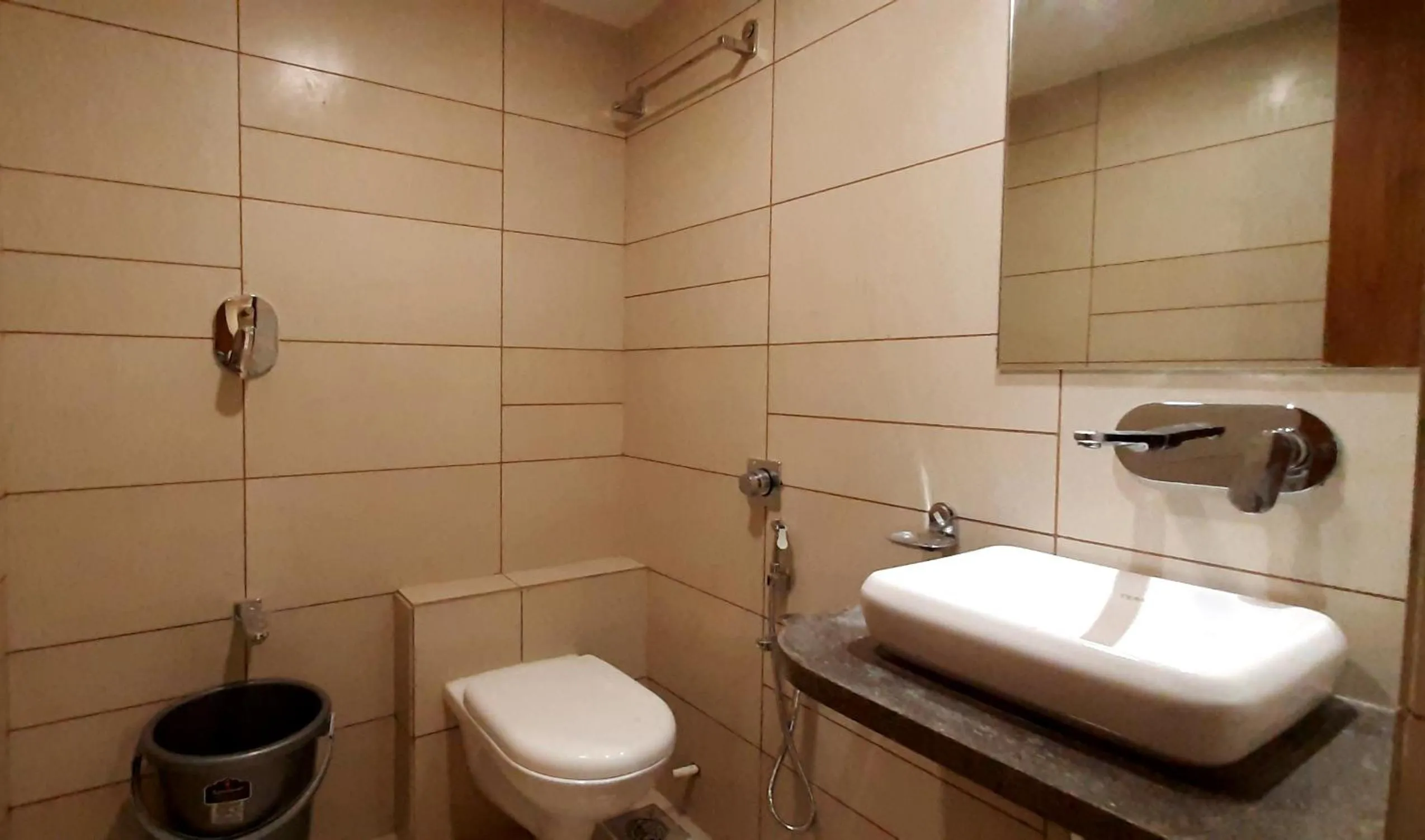 Bathroom in Hotel Kinara