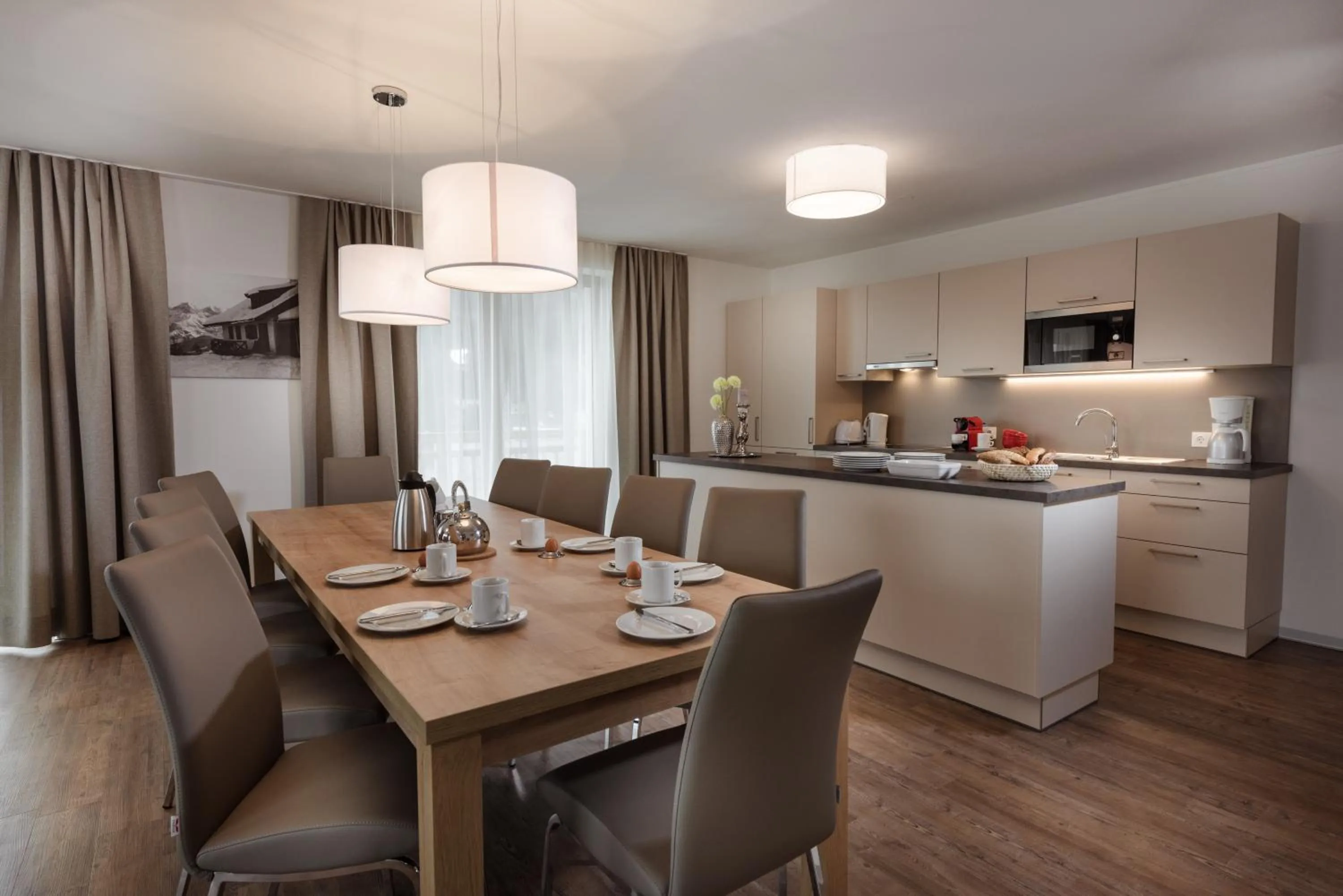 Dining area in AlpenParks Hotel & Apartment Central Zell am See