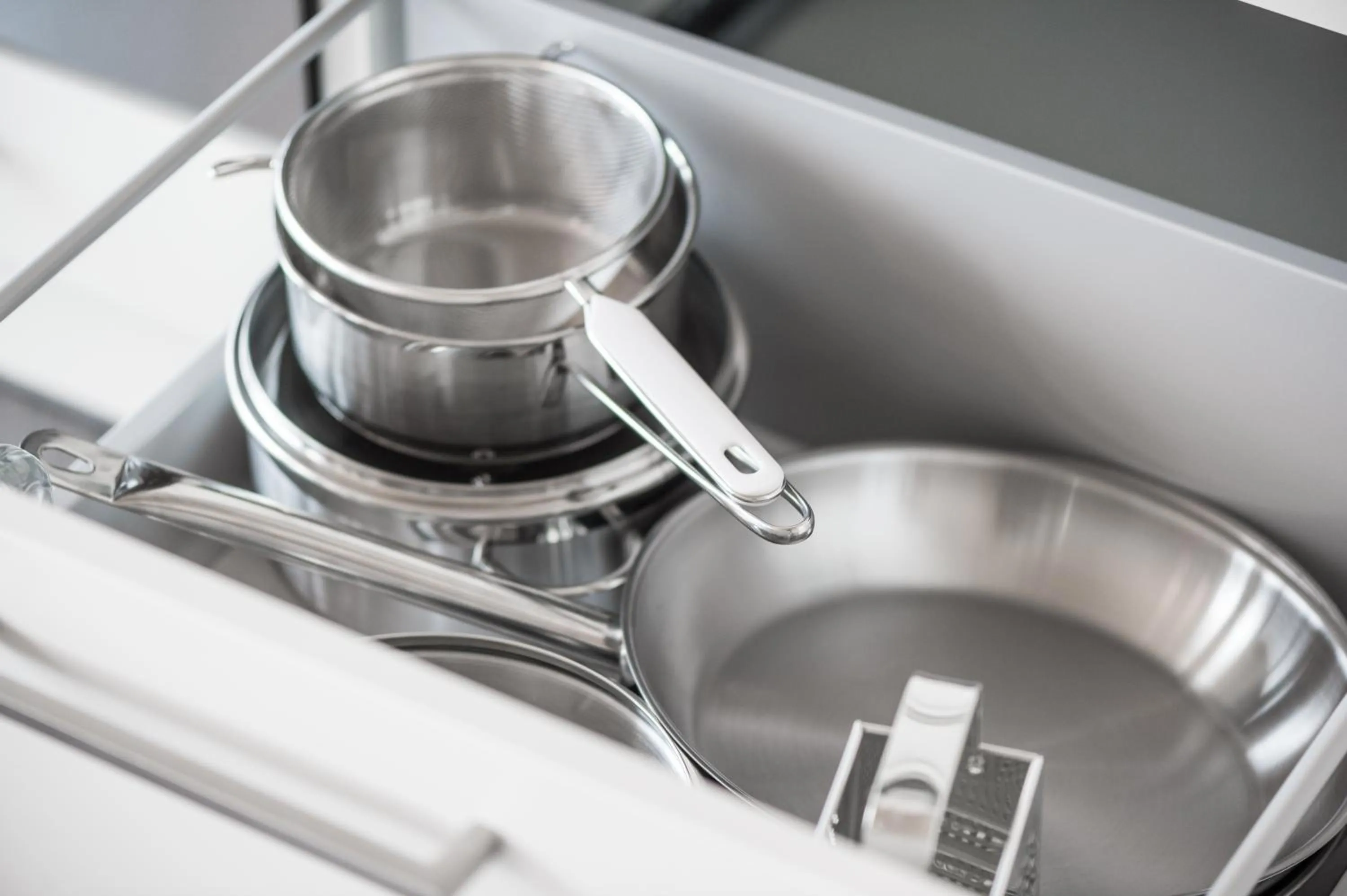 Kitchen or kitchenette in AlpenParks Hotel & Apartment Central Zell am See